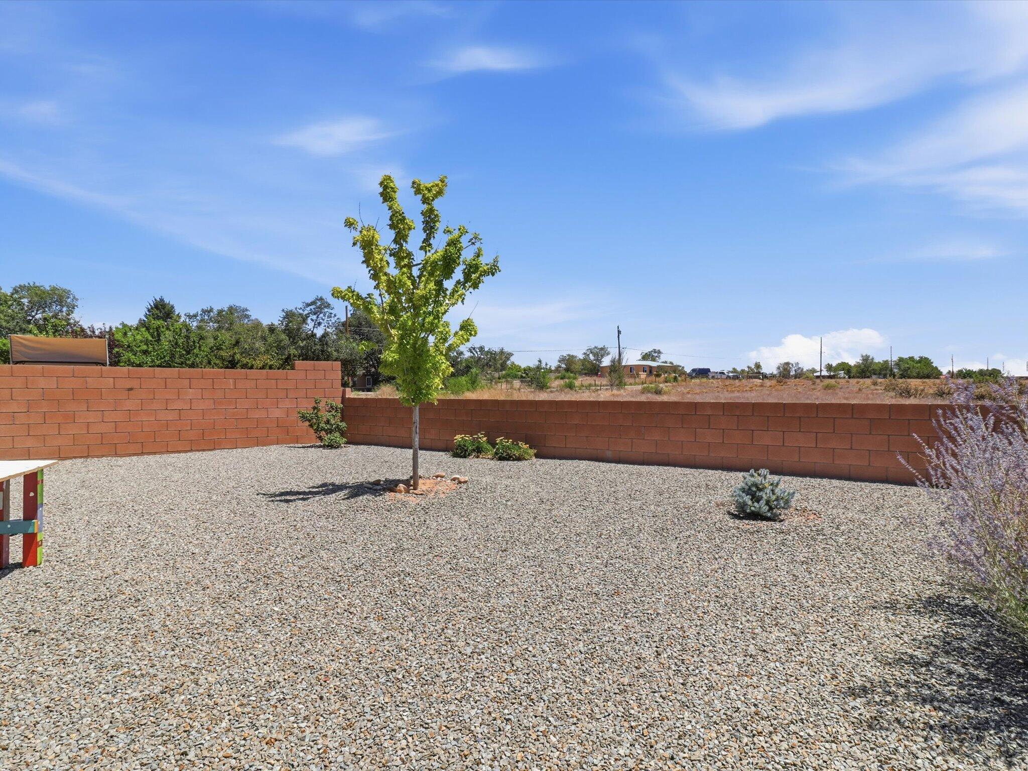Photo 5 — 3932 Jaxson Lane