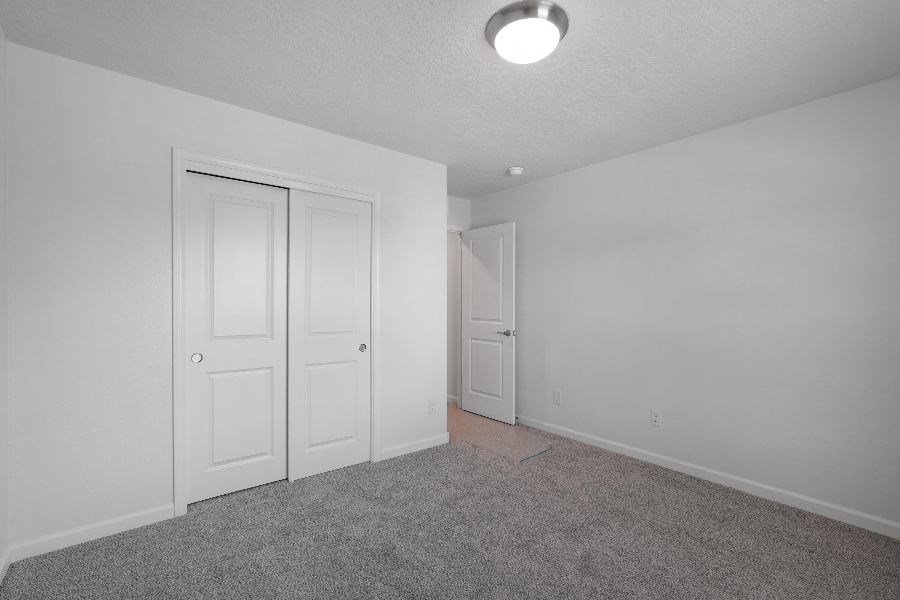 Photo 8 — 4320 Wymont Circle NE