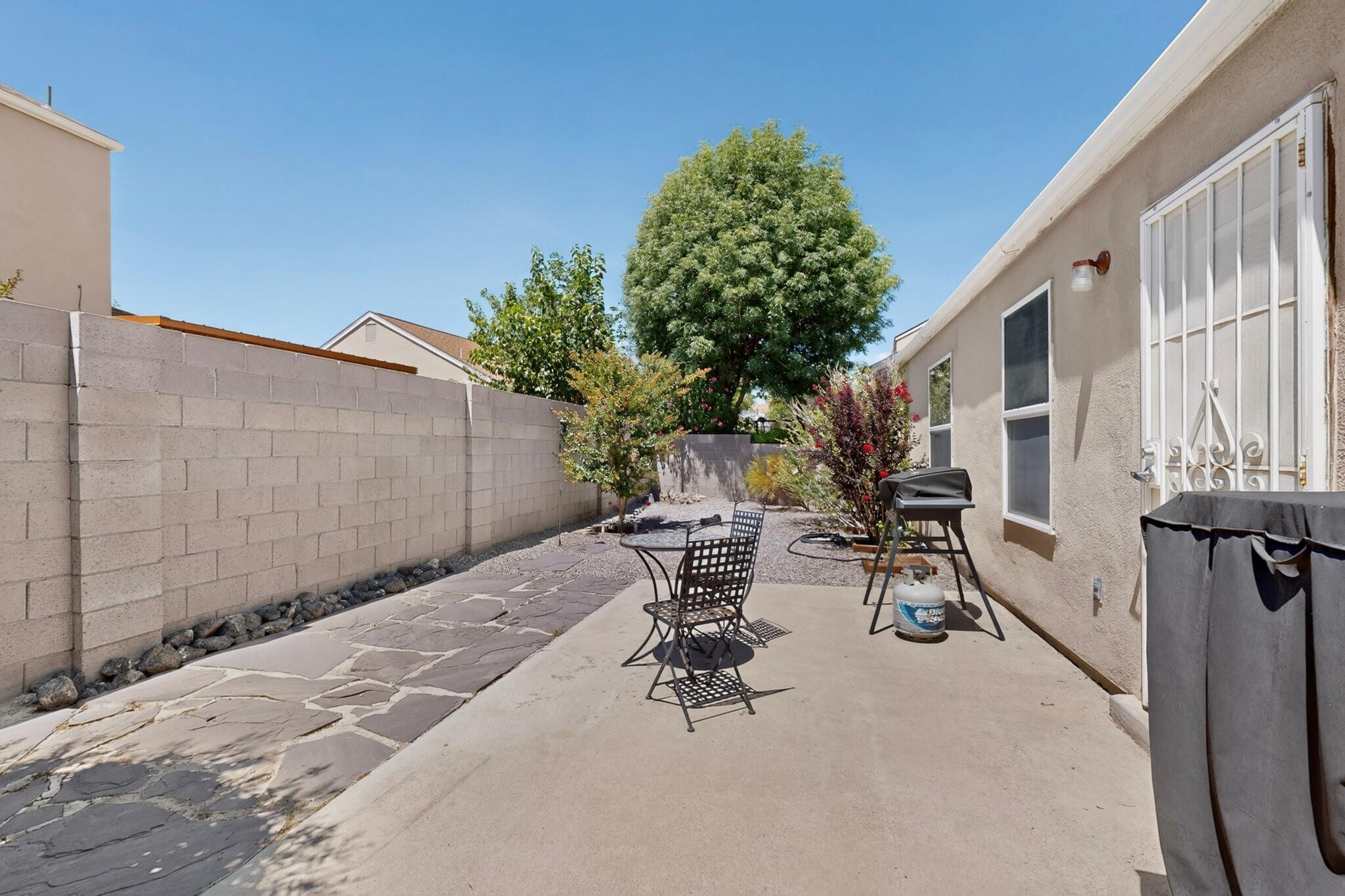 Photo 6 — 10701 Stanley Drive NW