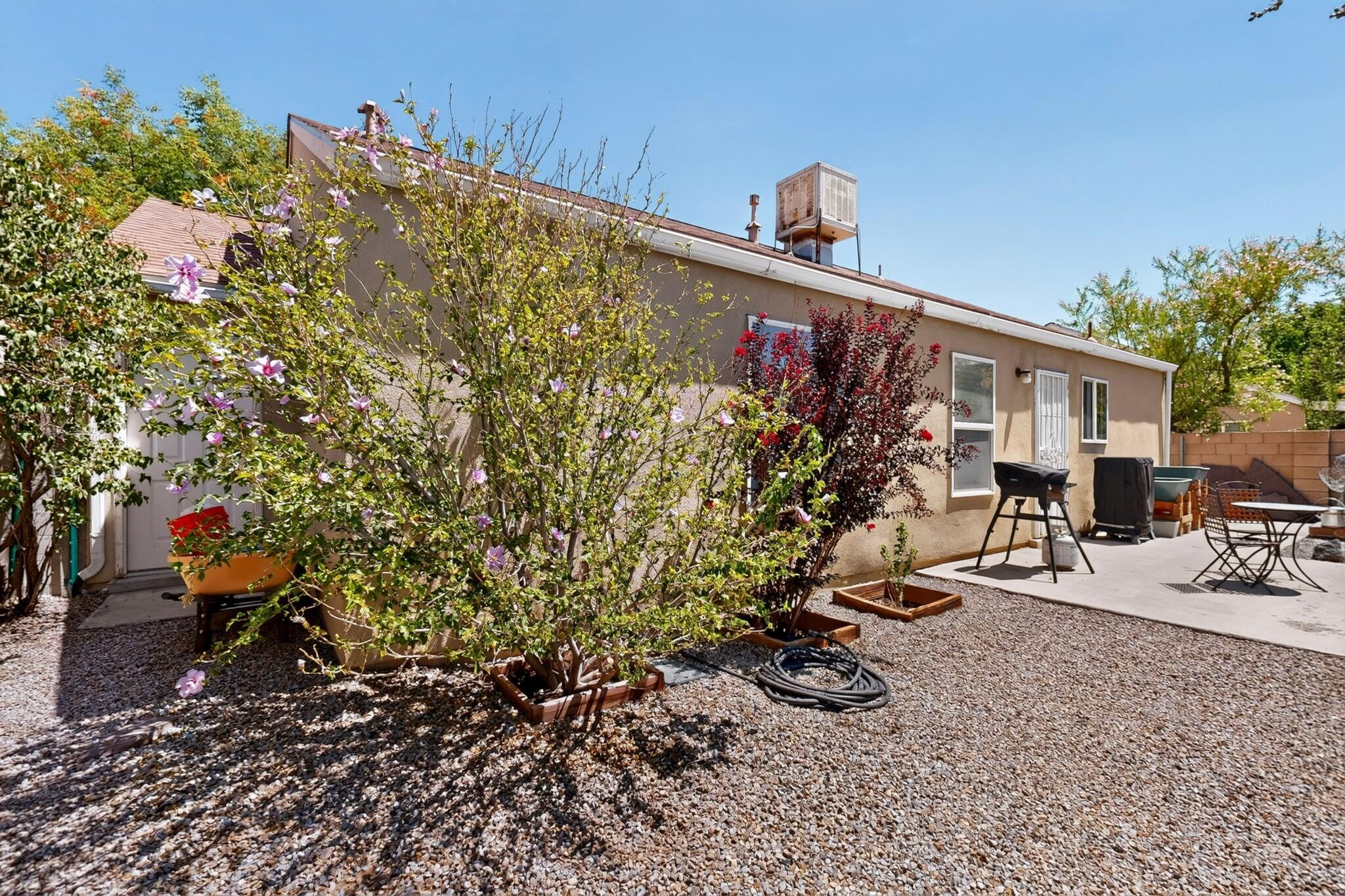 Photo 3 — 10701 Stanley Drive NW
