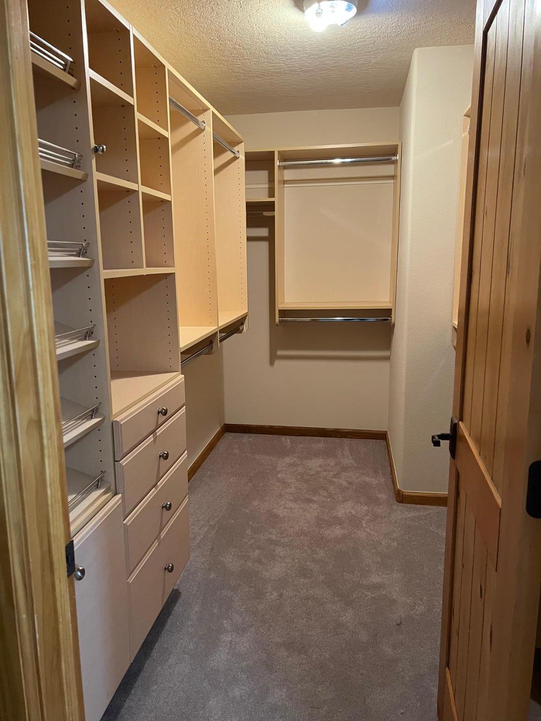 Photo 3 — 2453 Tyler Loop NE