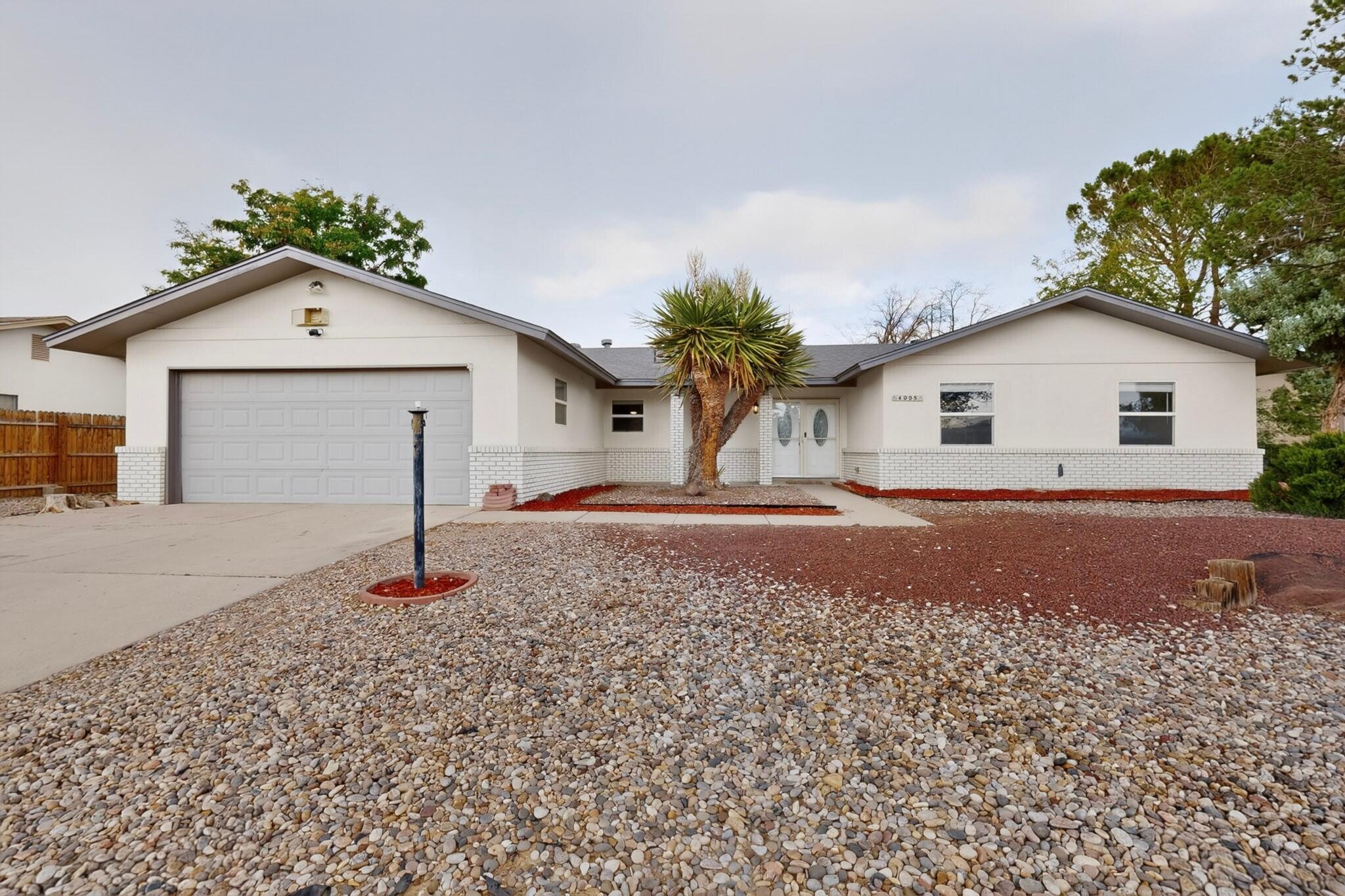 4005 Torrey Pines Road SE