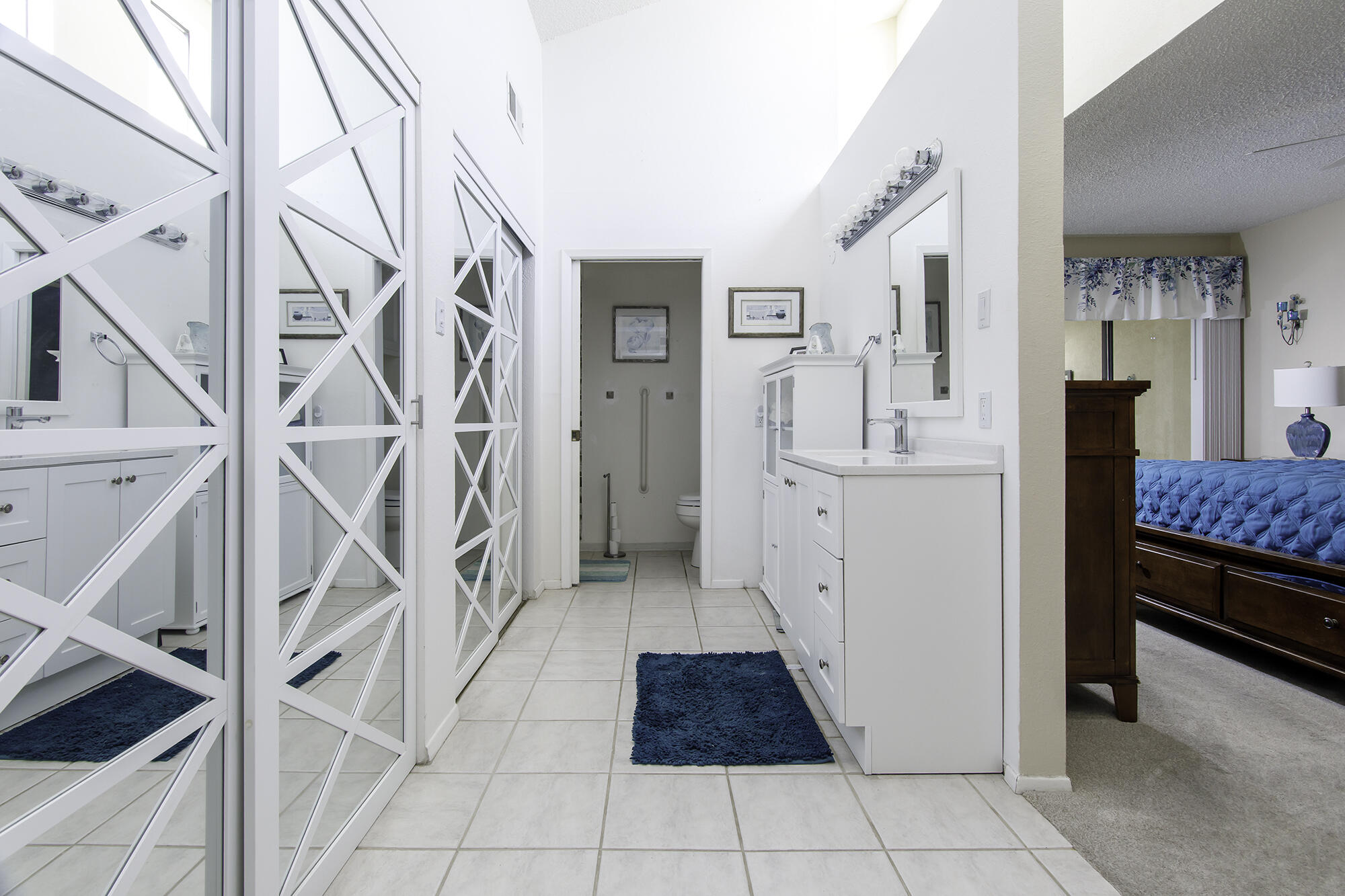 Photo 11 — 3300 Saint Andrews Drive SE
