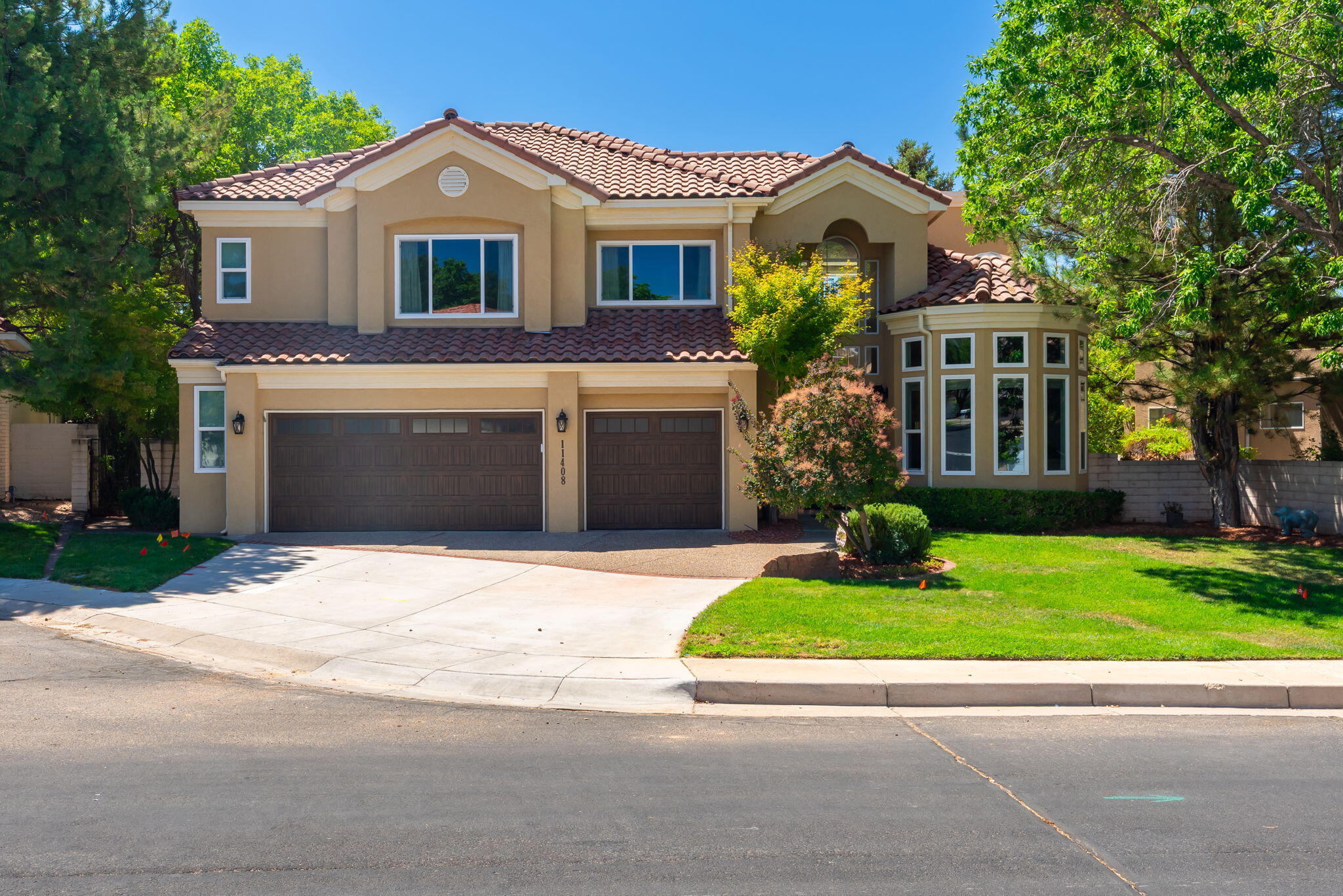 Photo 3 — 11408 Fairington Way NE
