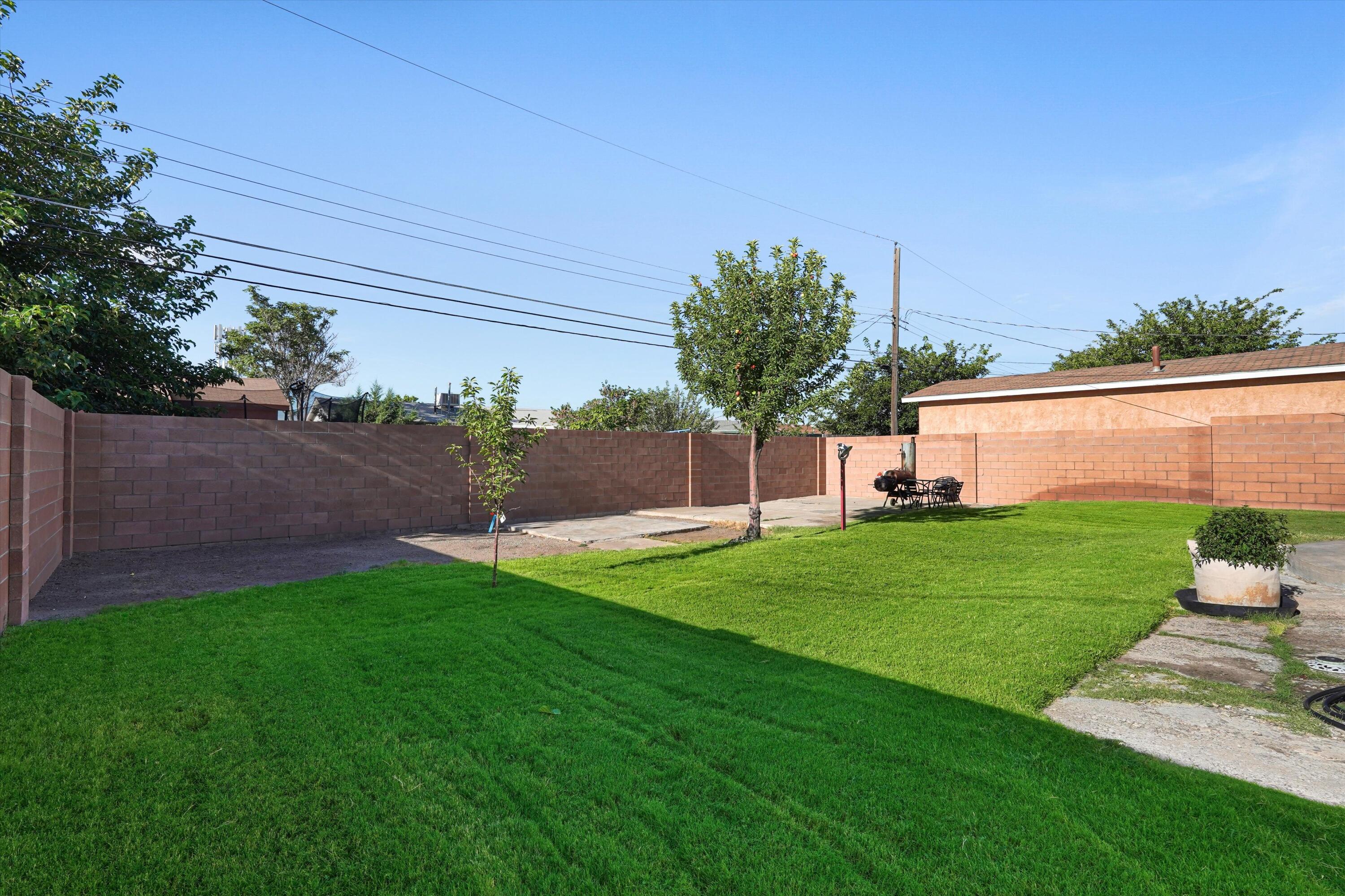Photo 2 — 1612 Towner Avenue NW