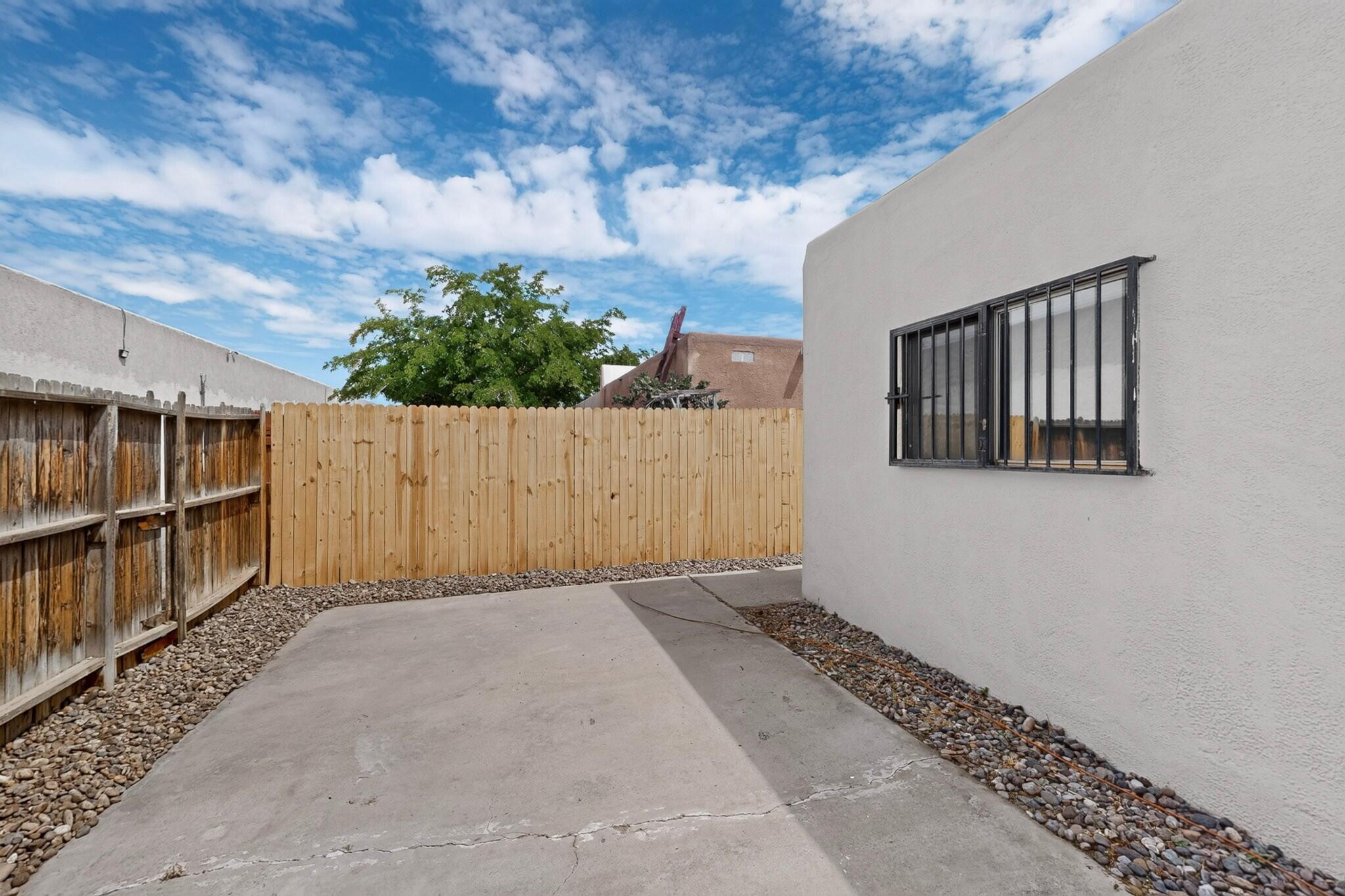 Photo 9 — 3413 Corona Dr. NW