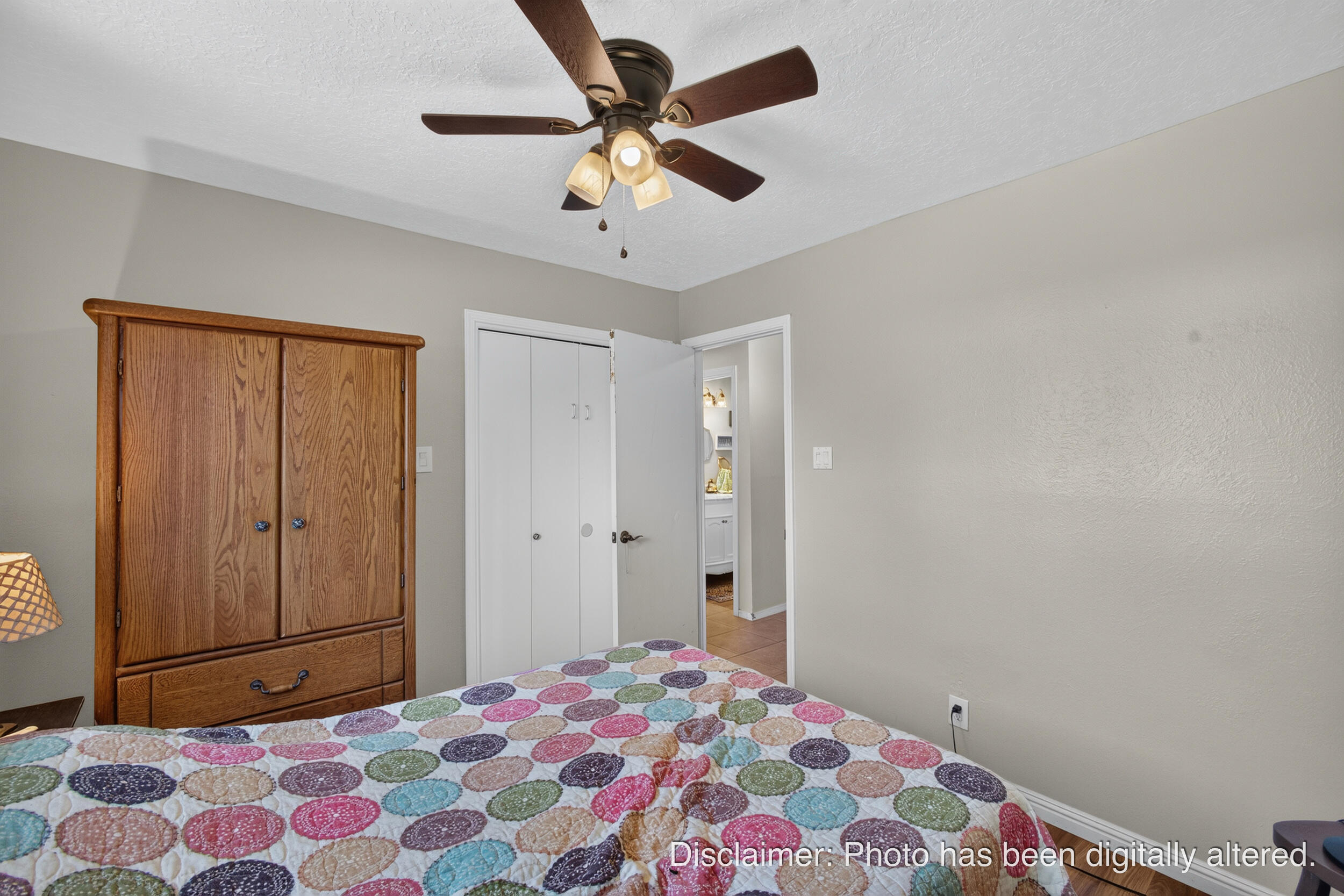 Photo 14 — 2050 Murray Loop