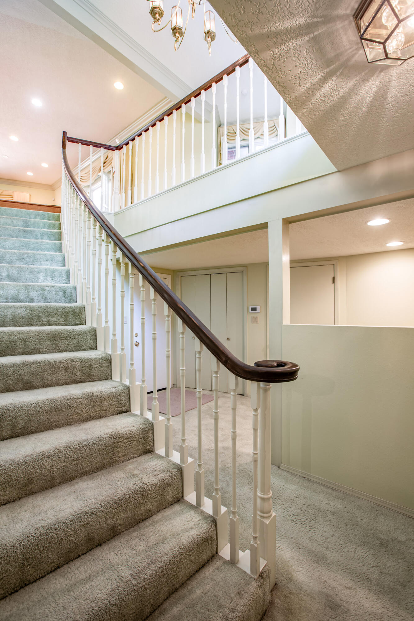 Photo 15 — 9500 Pebble Beach Drive NE