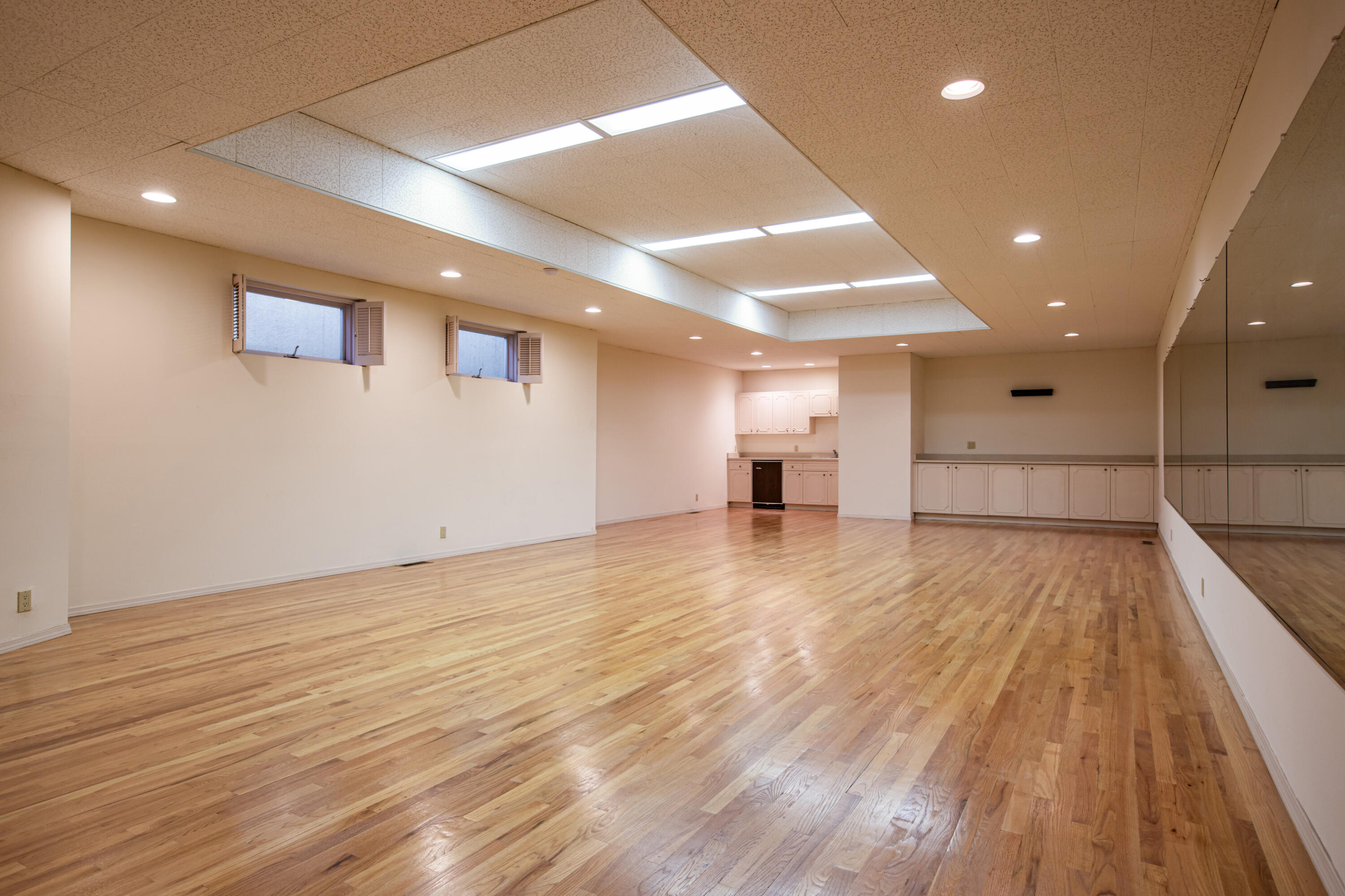 Photo 14 — 9500 Pebble Beach Drive NE