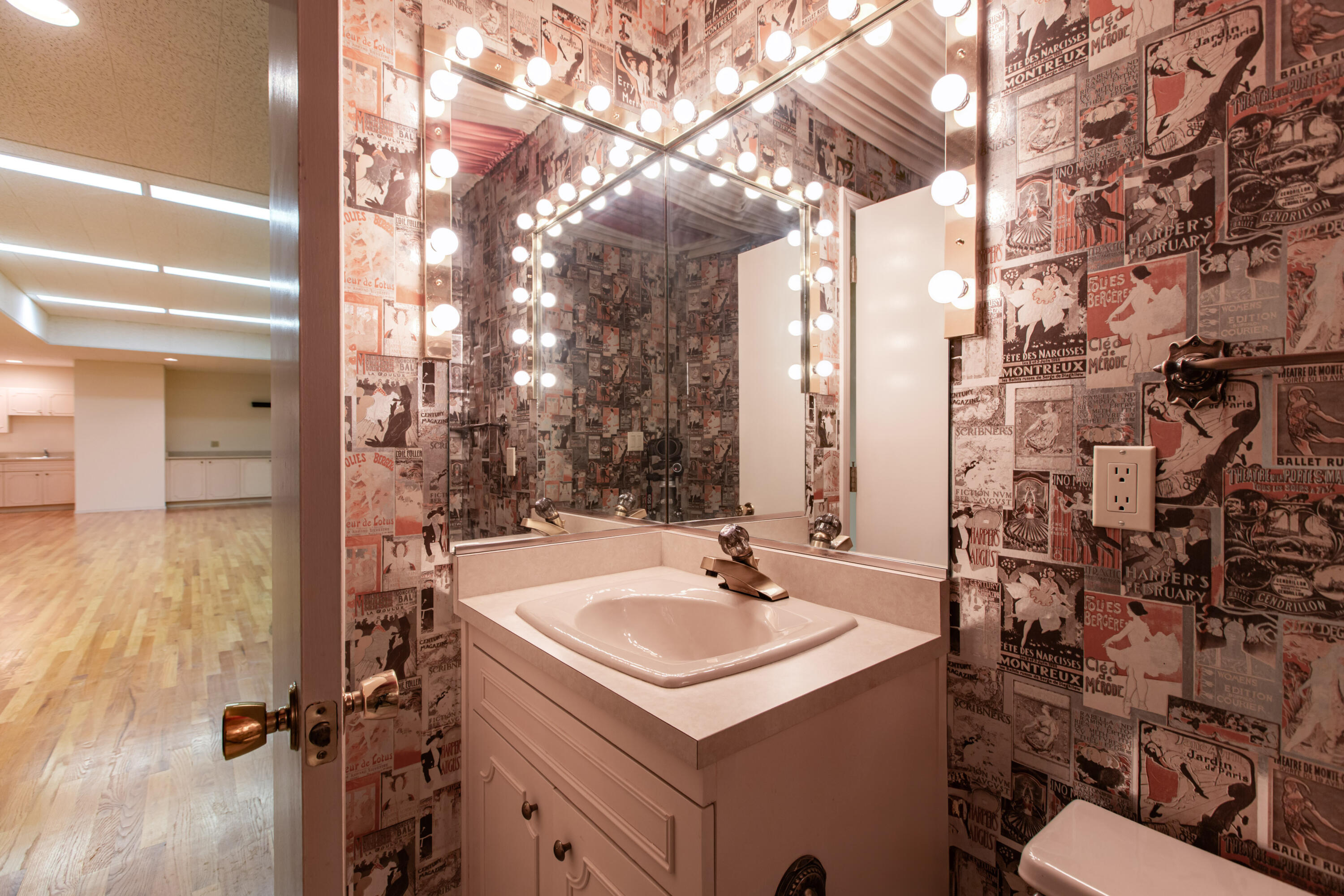 Photo 12 — 9500 Pebble Beach Drive NE