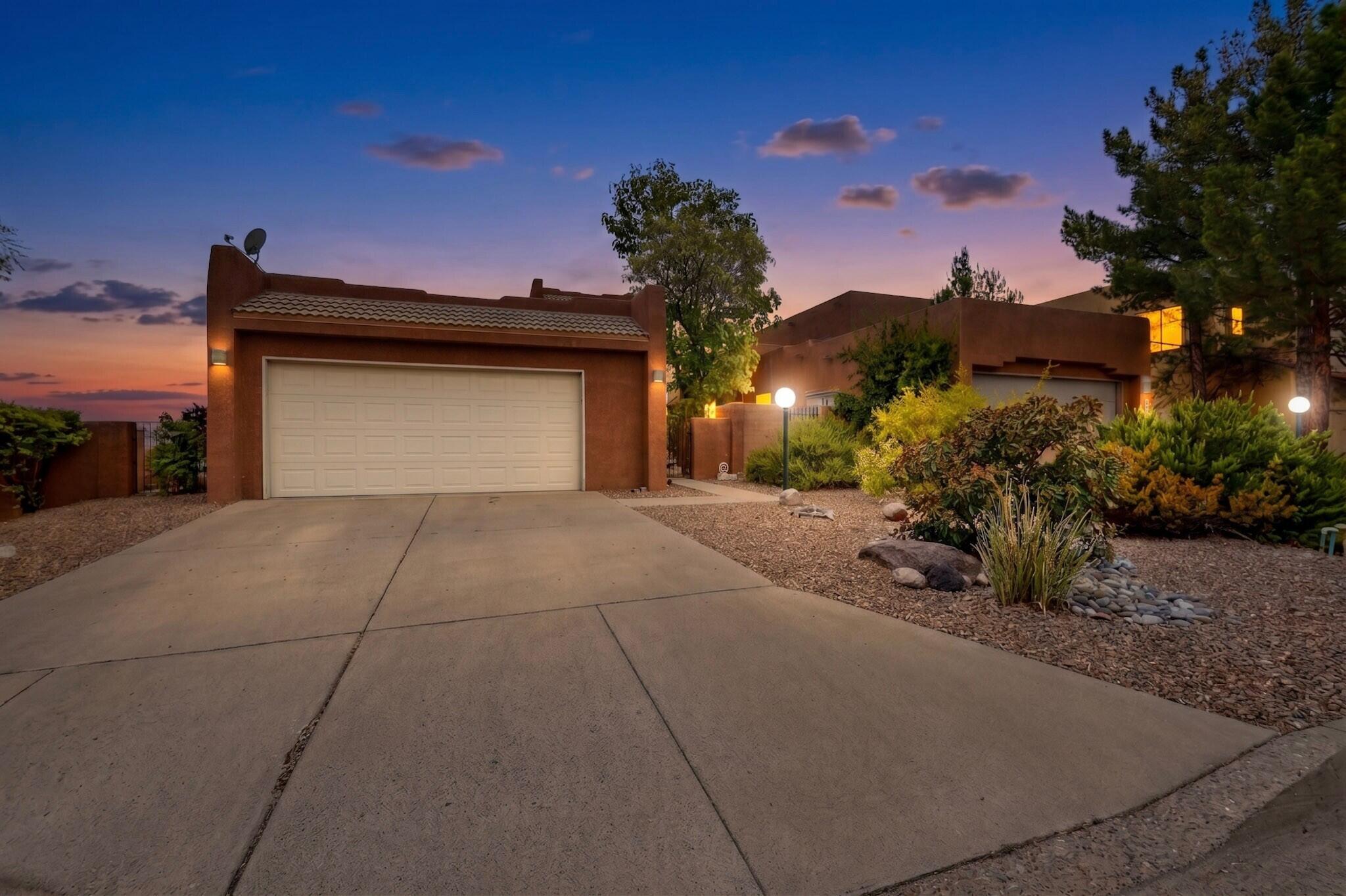 2159 Black Willow Drive NE, Albuquerque, NM 87122