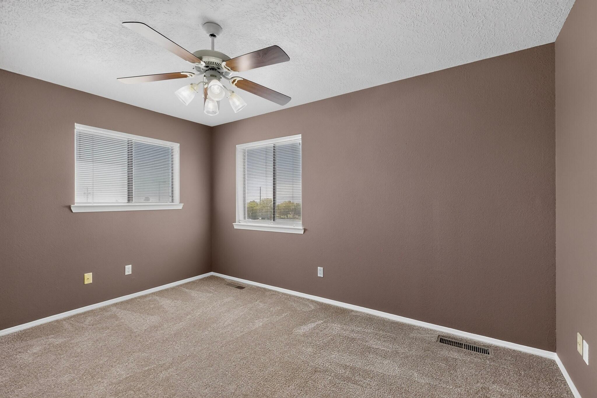 Photo 18 — 2159 Black Willow Drive NE