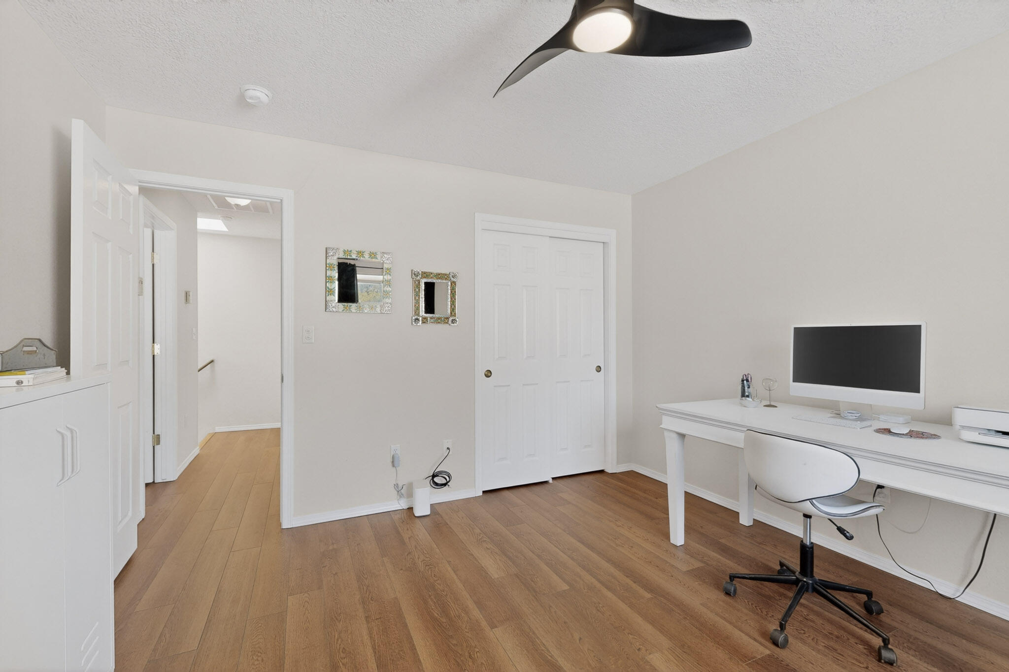 Photo 13 — 4701 Morris Street NE APT 402
