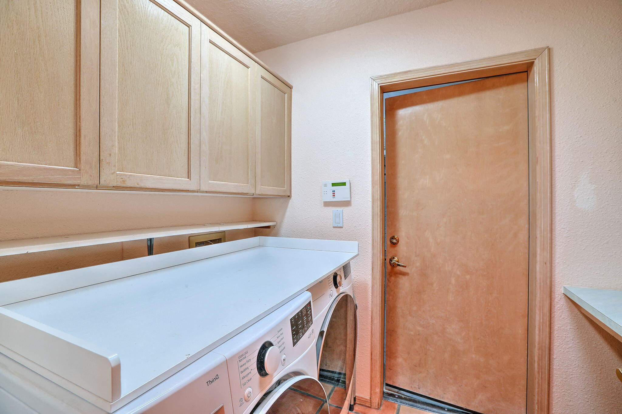 Photo 18 — 2771 Wolfberry Place NE