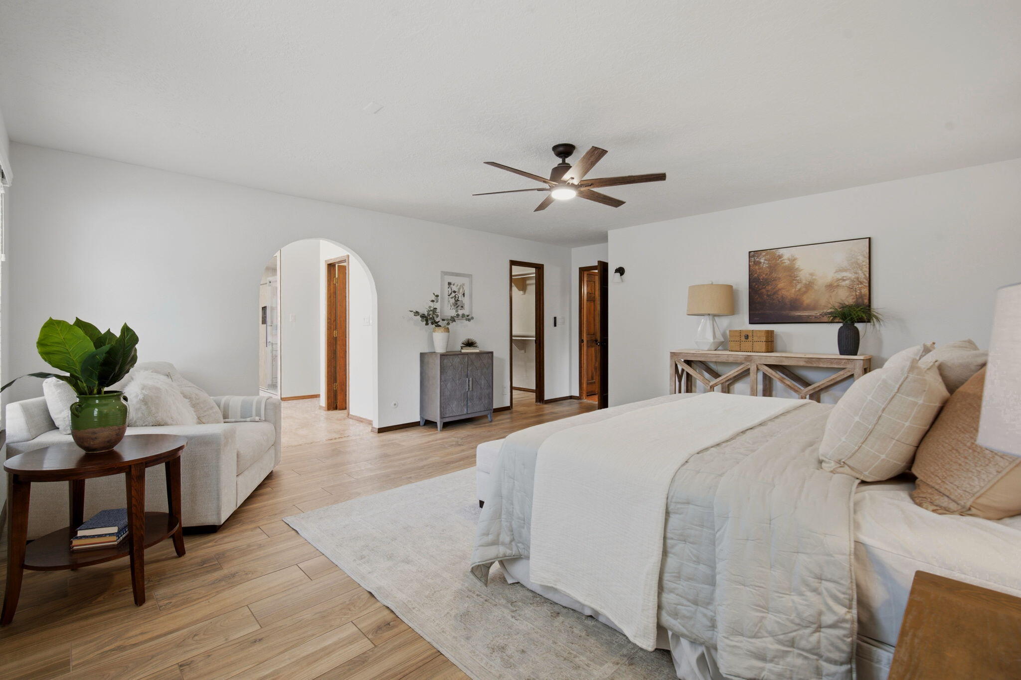 Photo 13 — 12925 Manitoba Drive NE