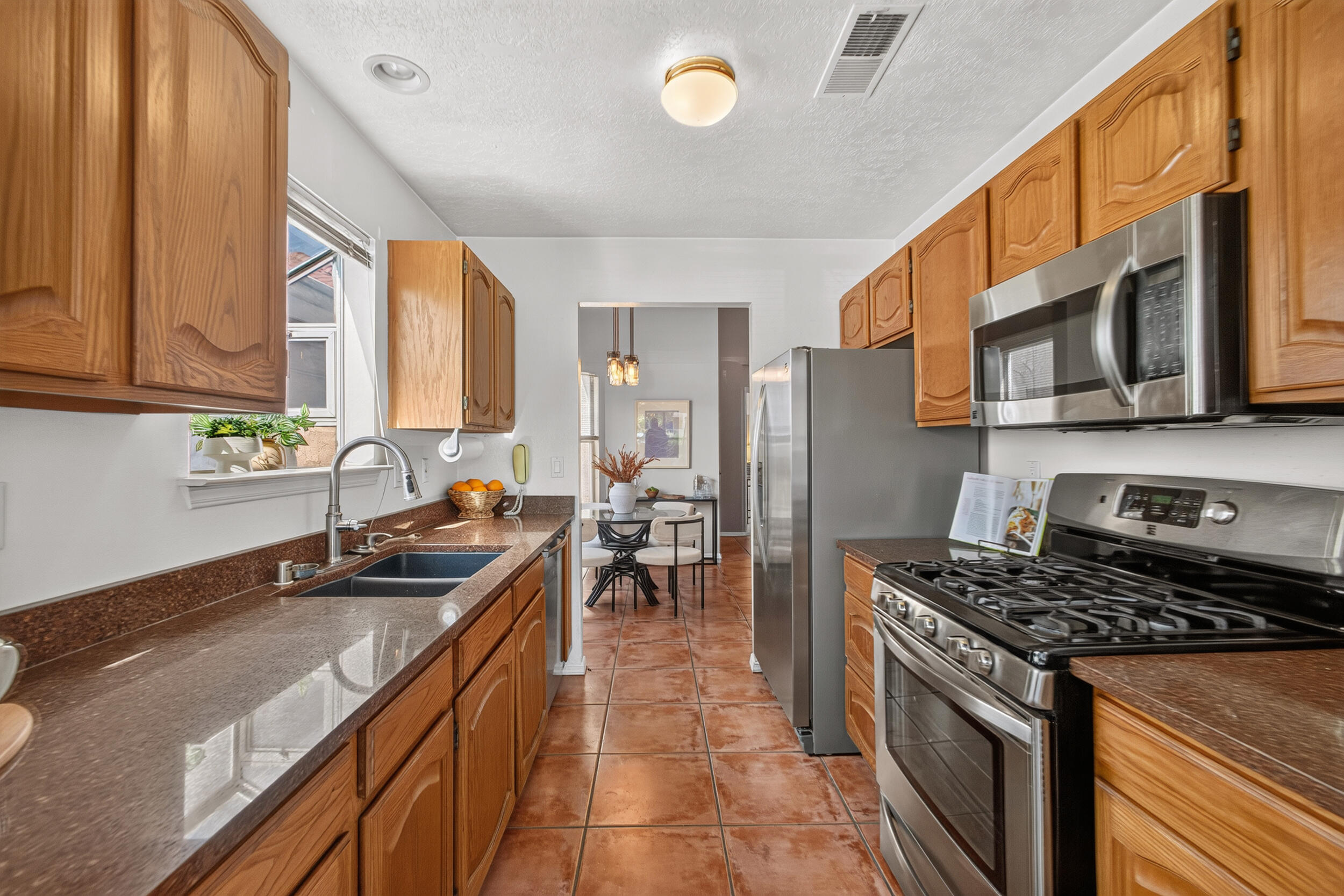 Photo 20 — 6912 Los Alisos Court NW