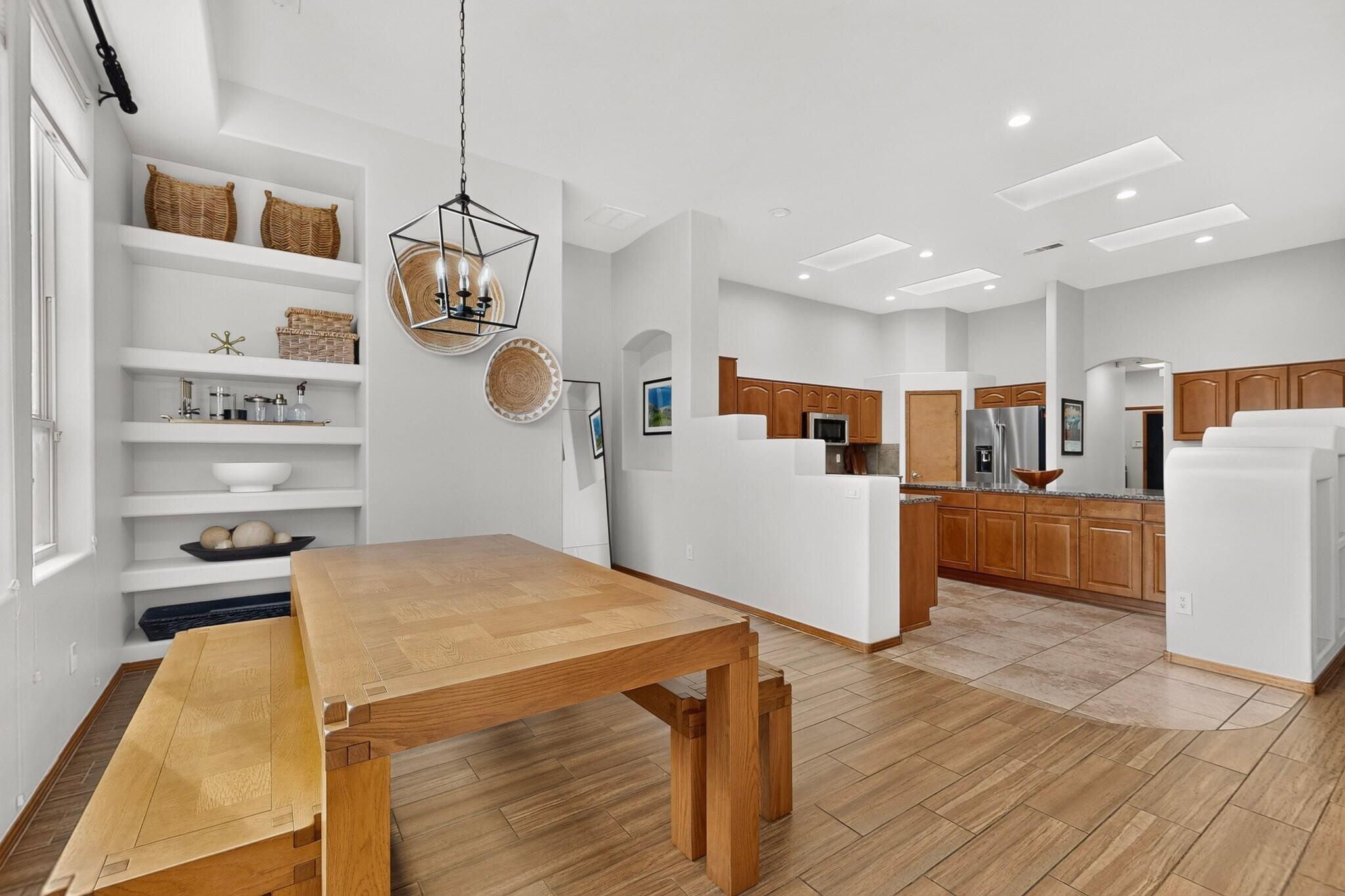 Photo 4 — 7312 Hawthorn Avenue NE