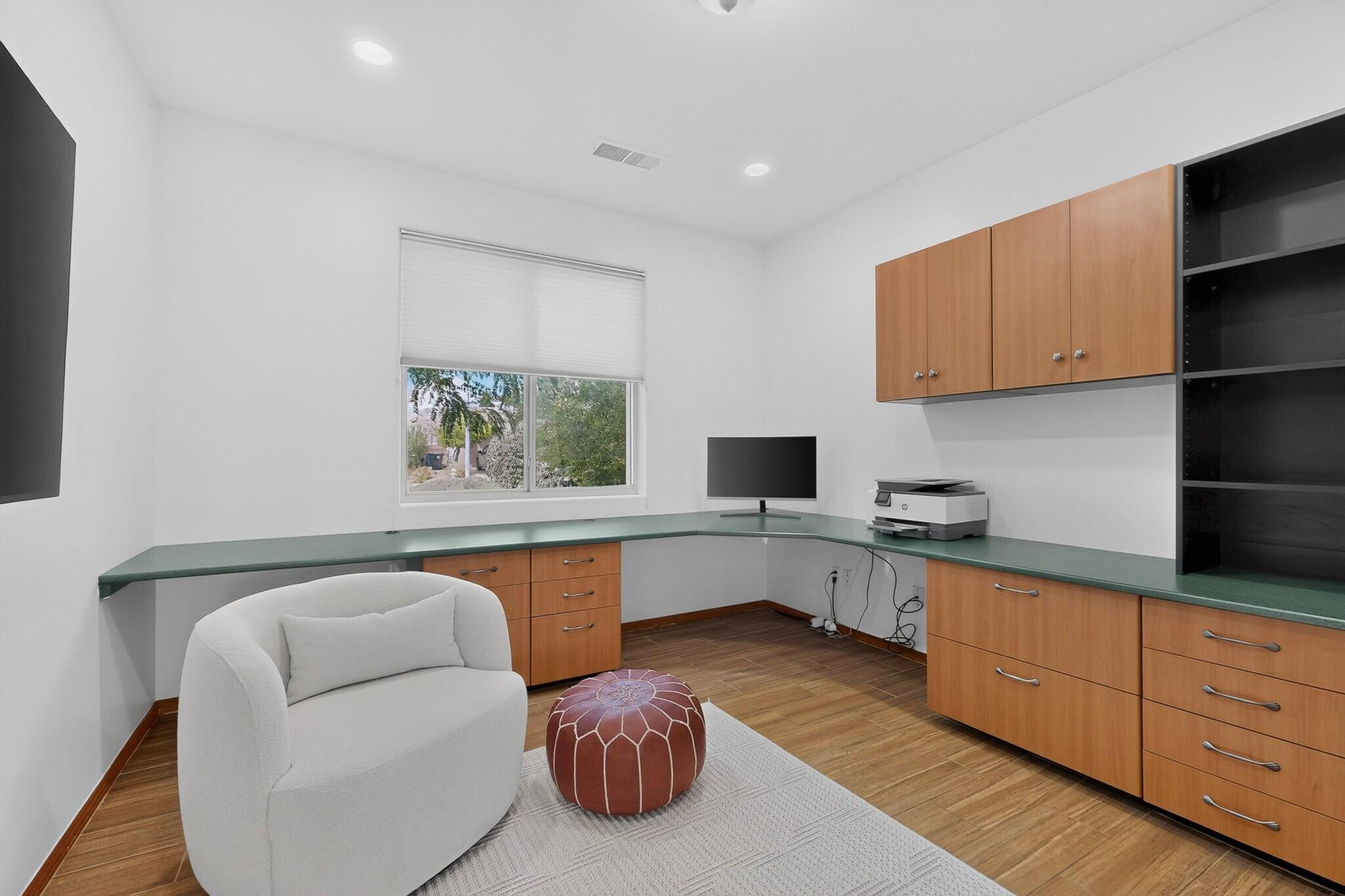 Photo 17 — 7312 Hawthorn Avenue NE