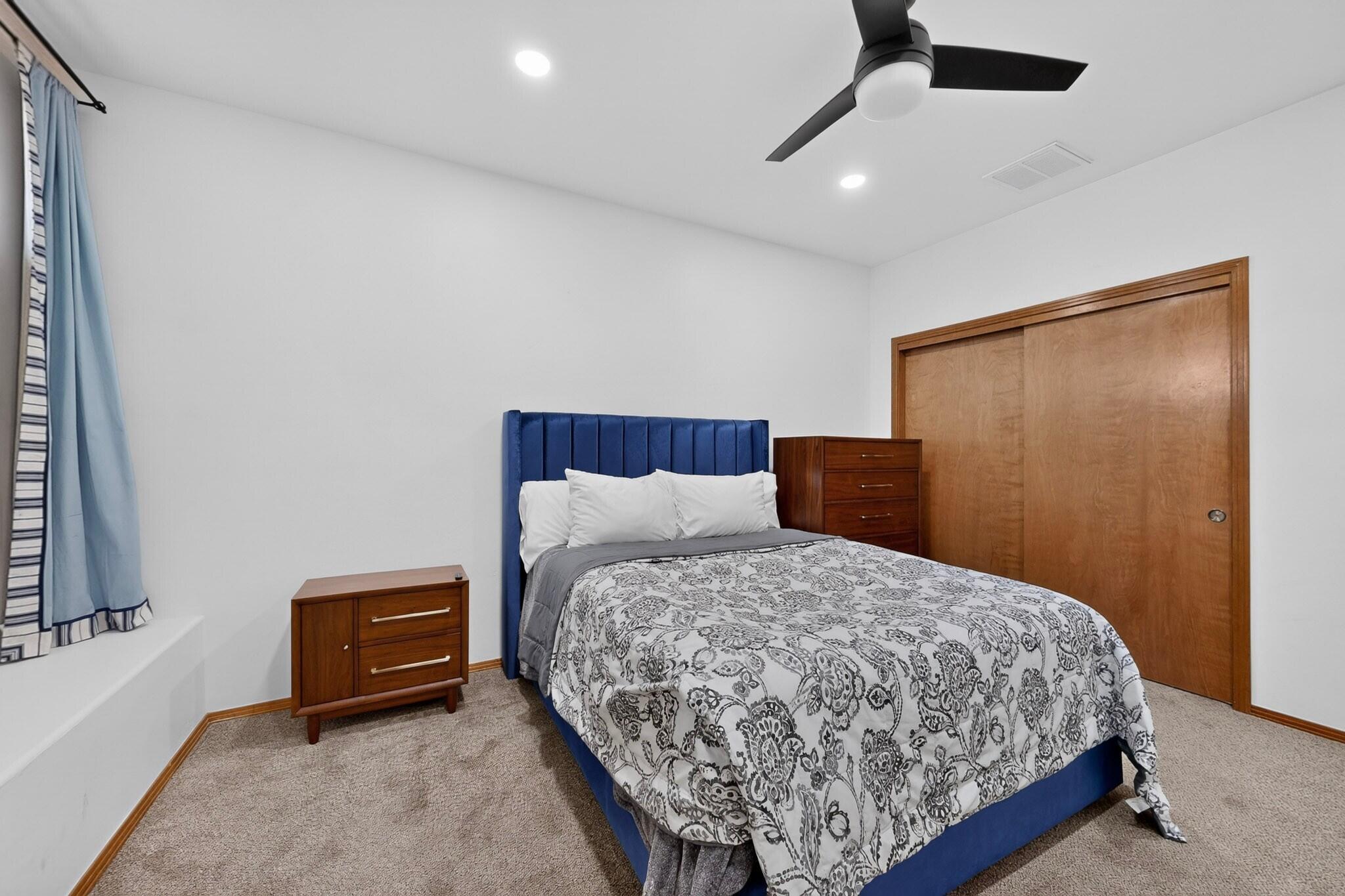 Photo 20 — 7312 Hawthorn Avenue NE