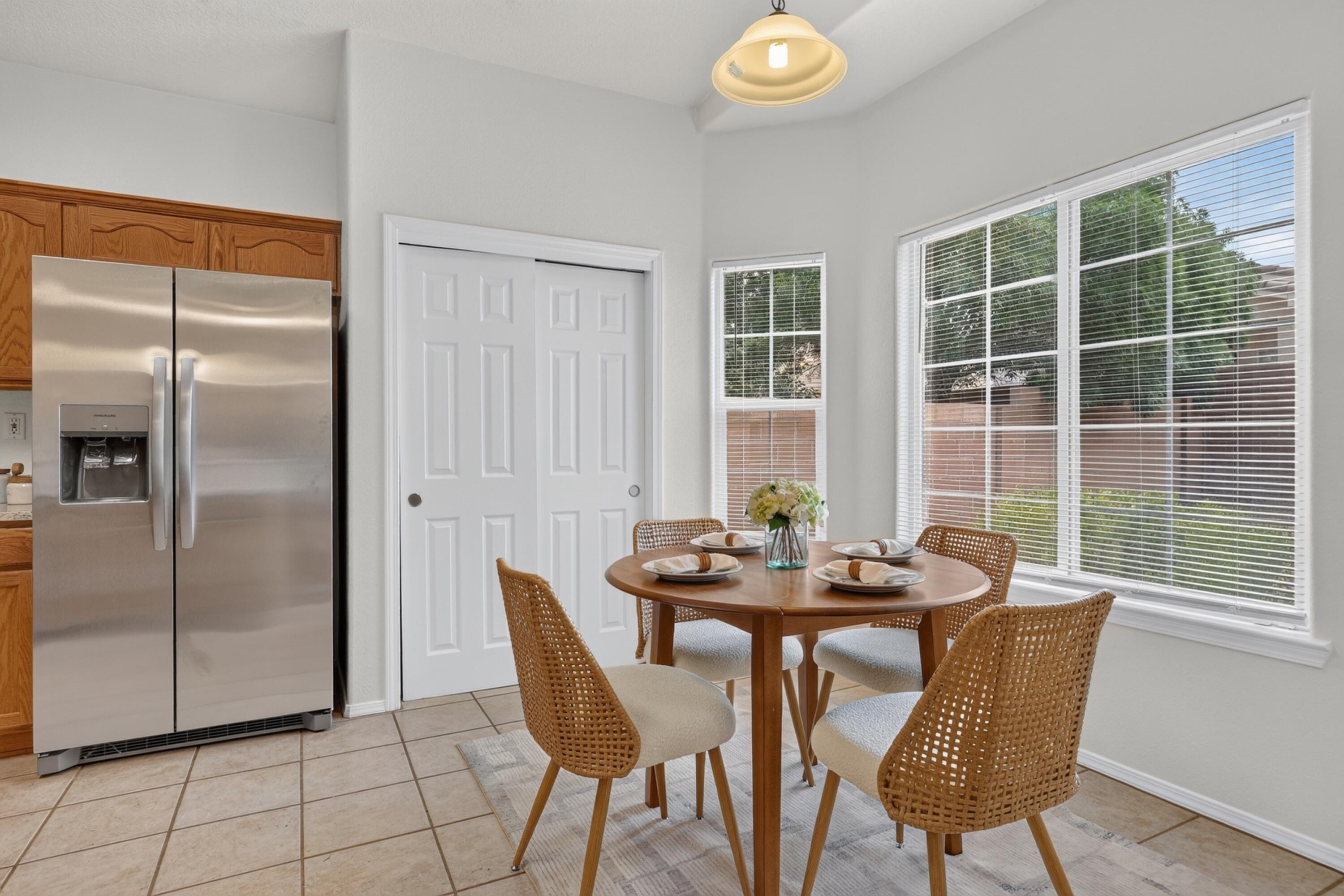Photo 6 — 7228 Boxwood Avenue NE