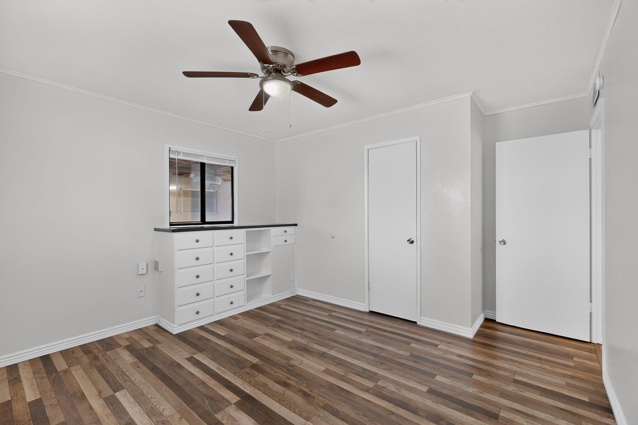 Photo 5 — 1601 Hendola Drive NE