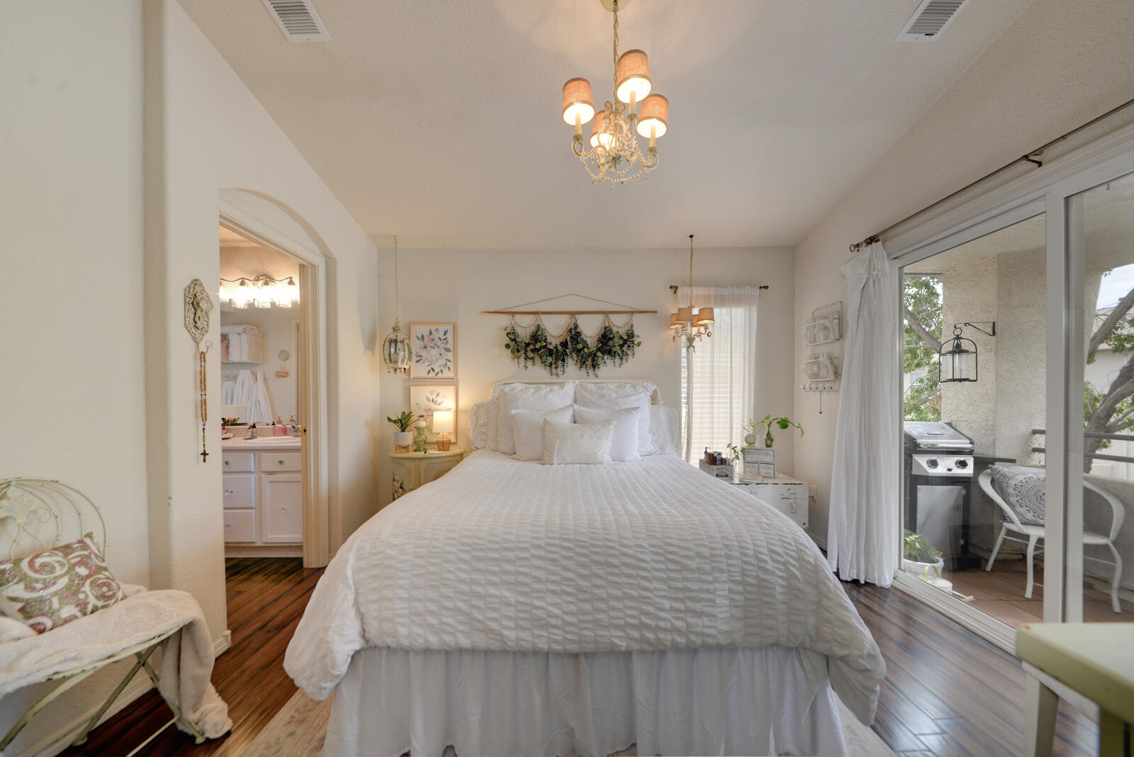 Photo 13 — 6501 San Antonio Drive NE UNIT 1201