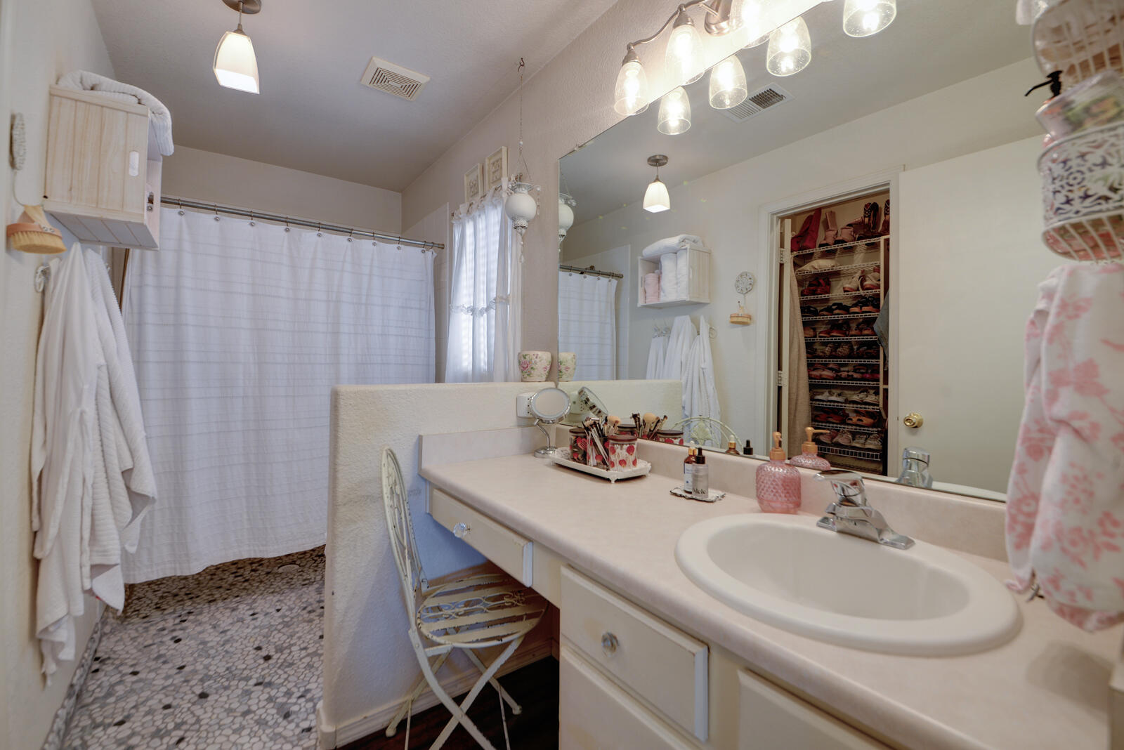 Photo 15 — 6501 San Antonio Drive NE UNIT 1201
