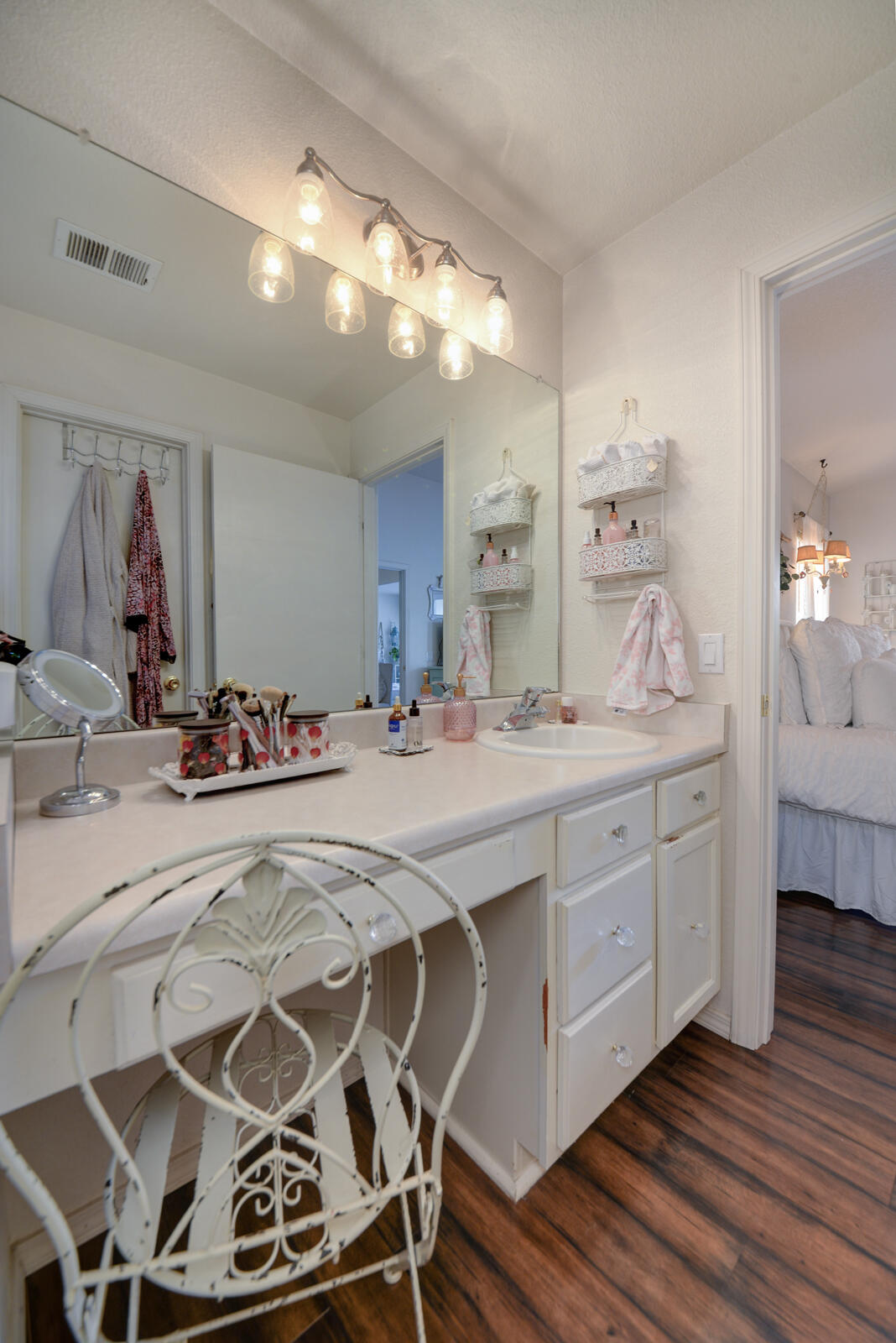Photo 17 — 6501 San Antonio Drive NE UNIT 1201