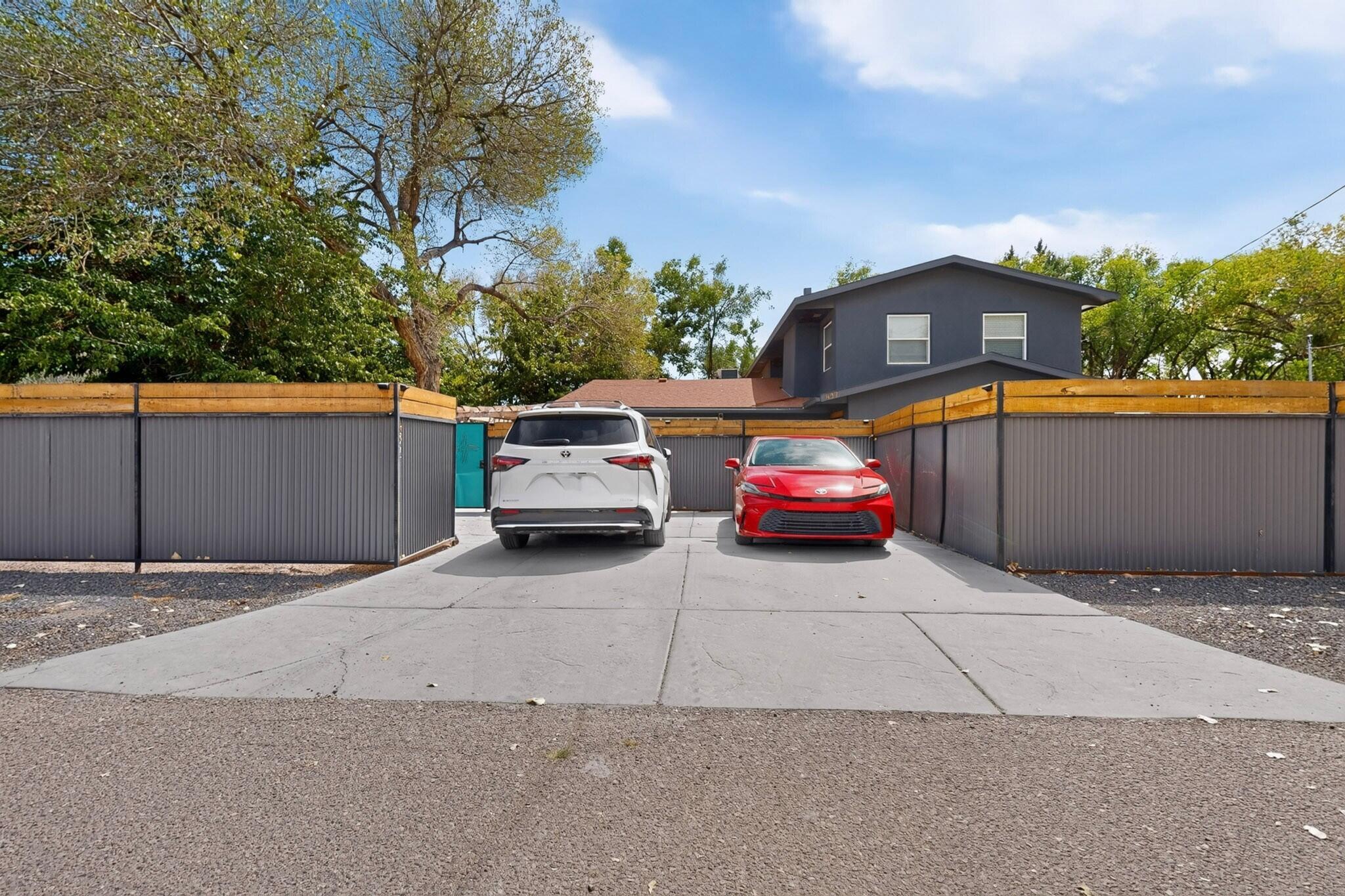 Photo 9 — 432 Mockingbird Lane