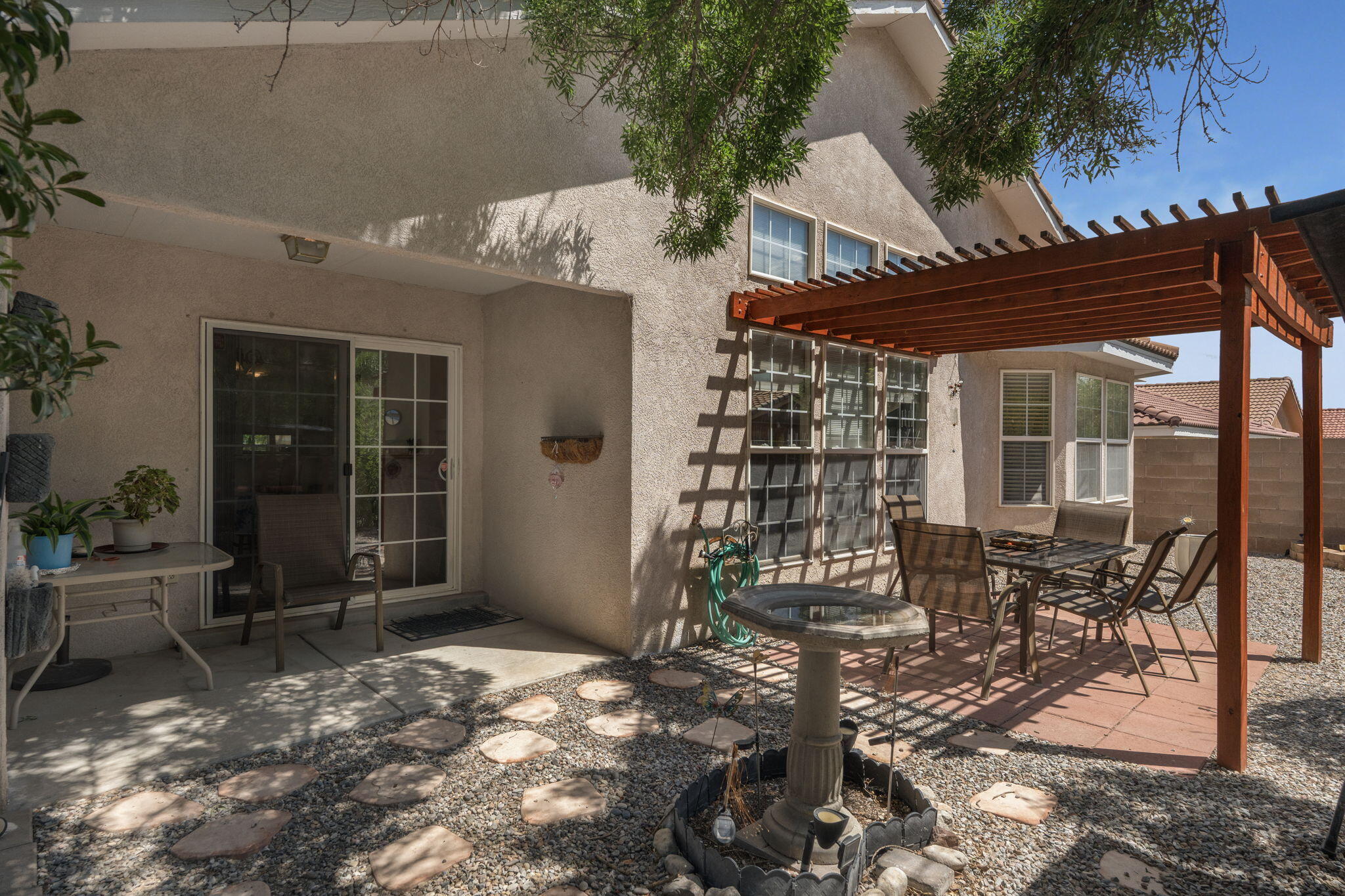 Photo 4 — 9632 Kilauea Avenue NW