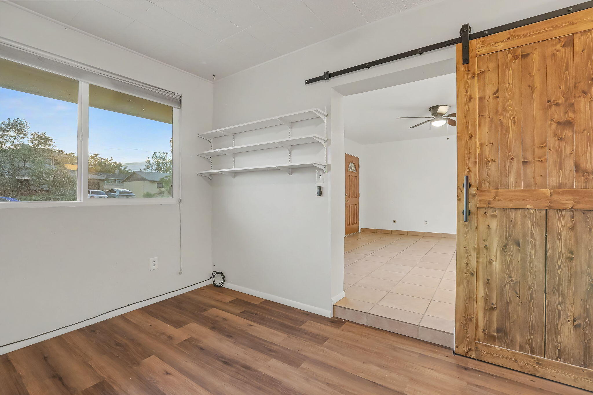 Photo 2 — 1502 Delgado Drive SW