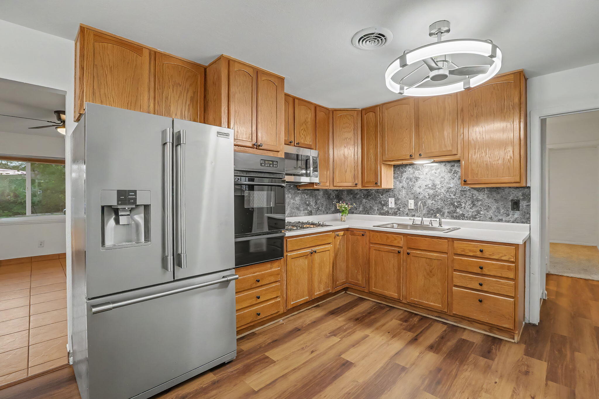 Photo 11 — 1502 Delgado Drive SW