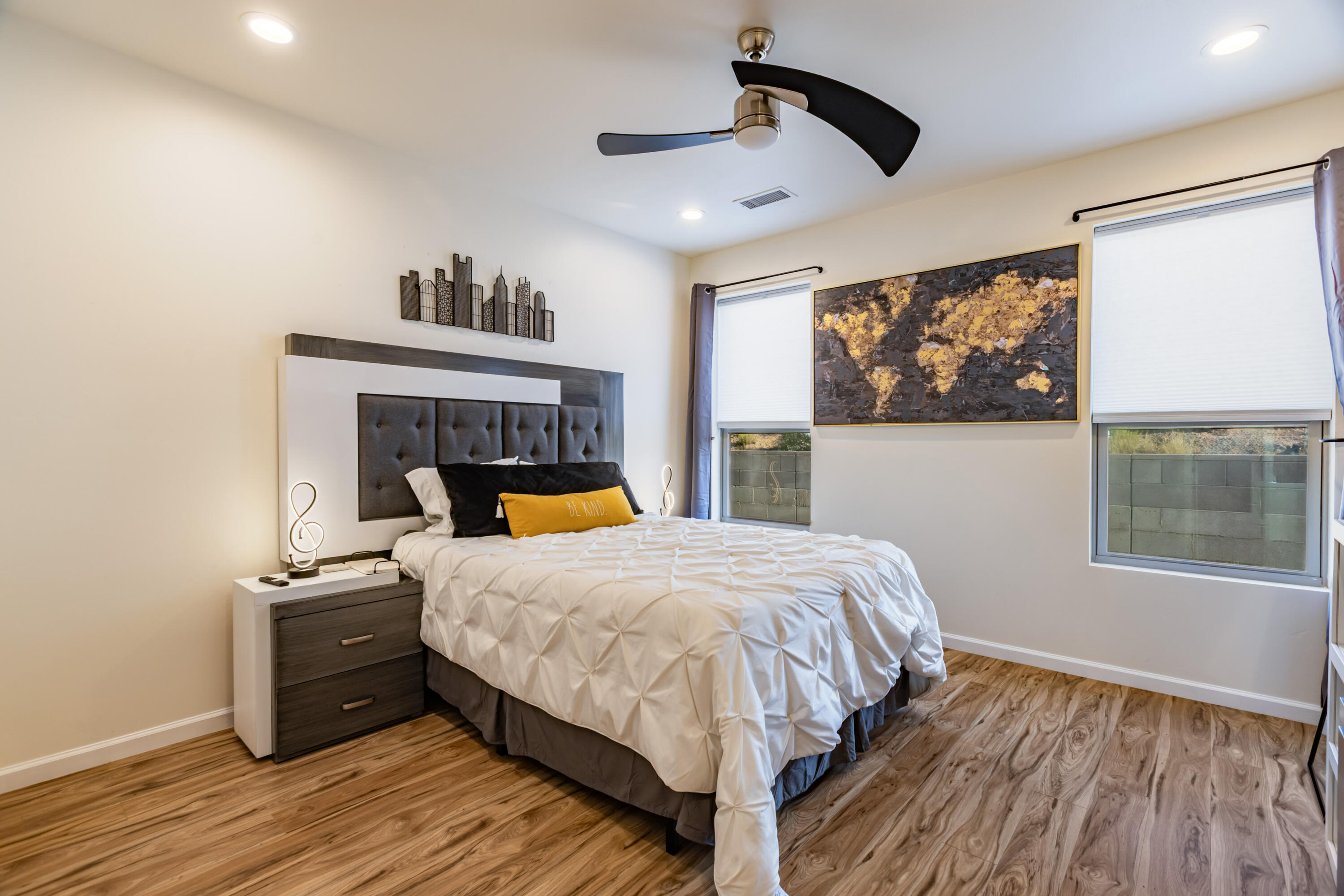 Photo 6 — 700 Winterwood Place SE