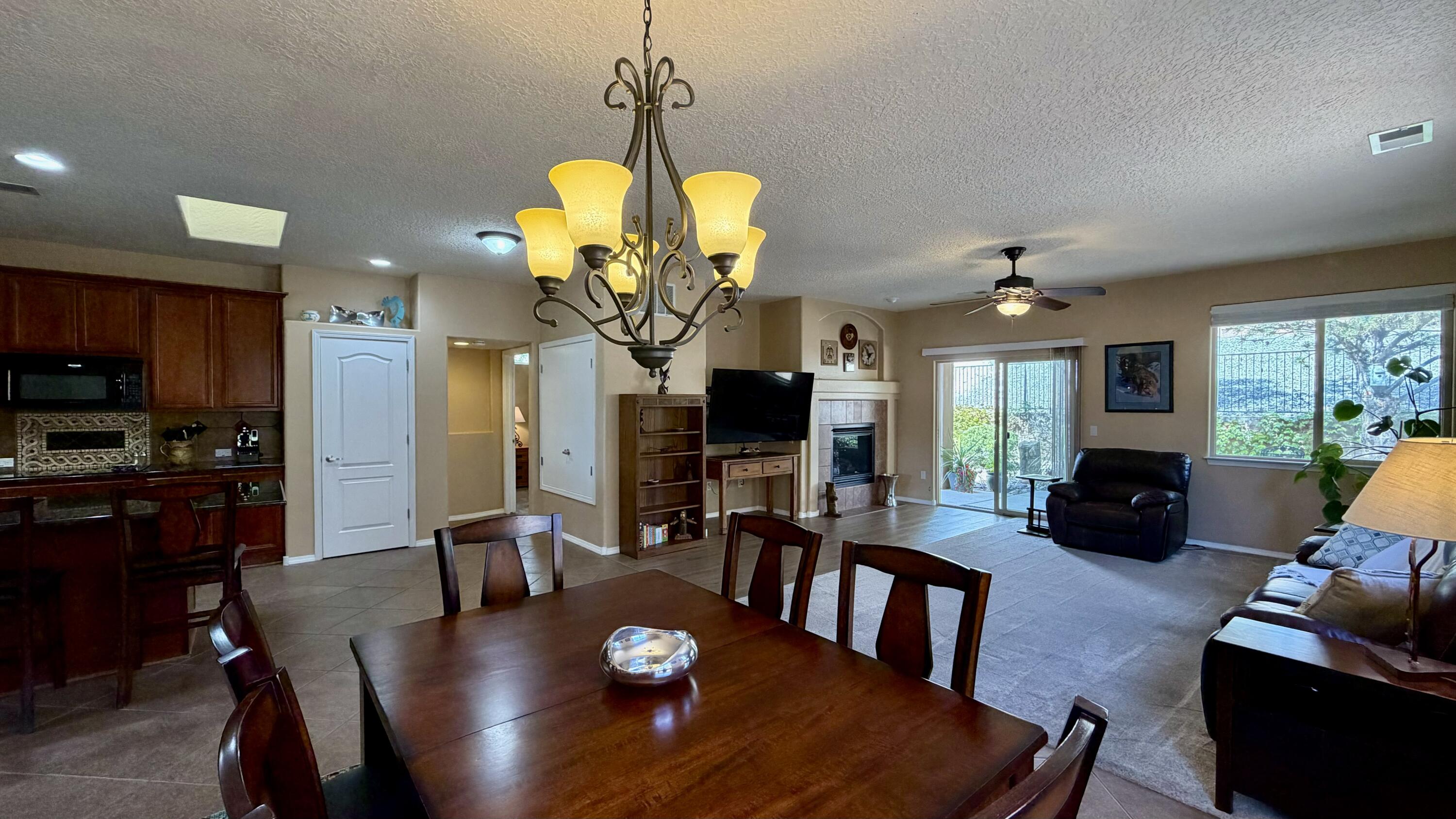 Photo 2 — 1007 Desert Willow Court