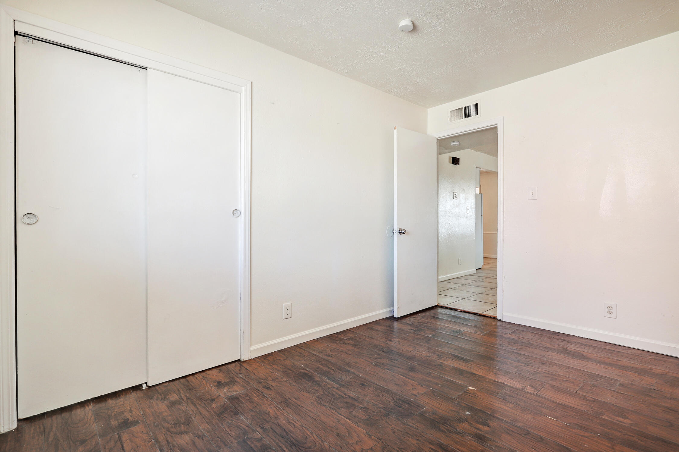 Photo 11 — 95 Eventide Road SE