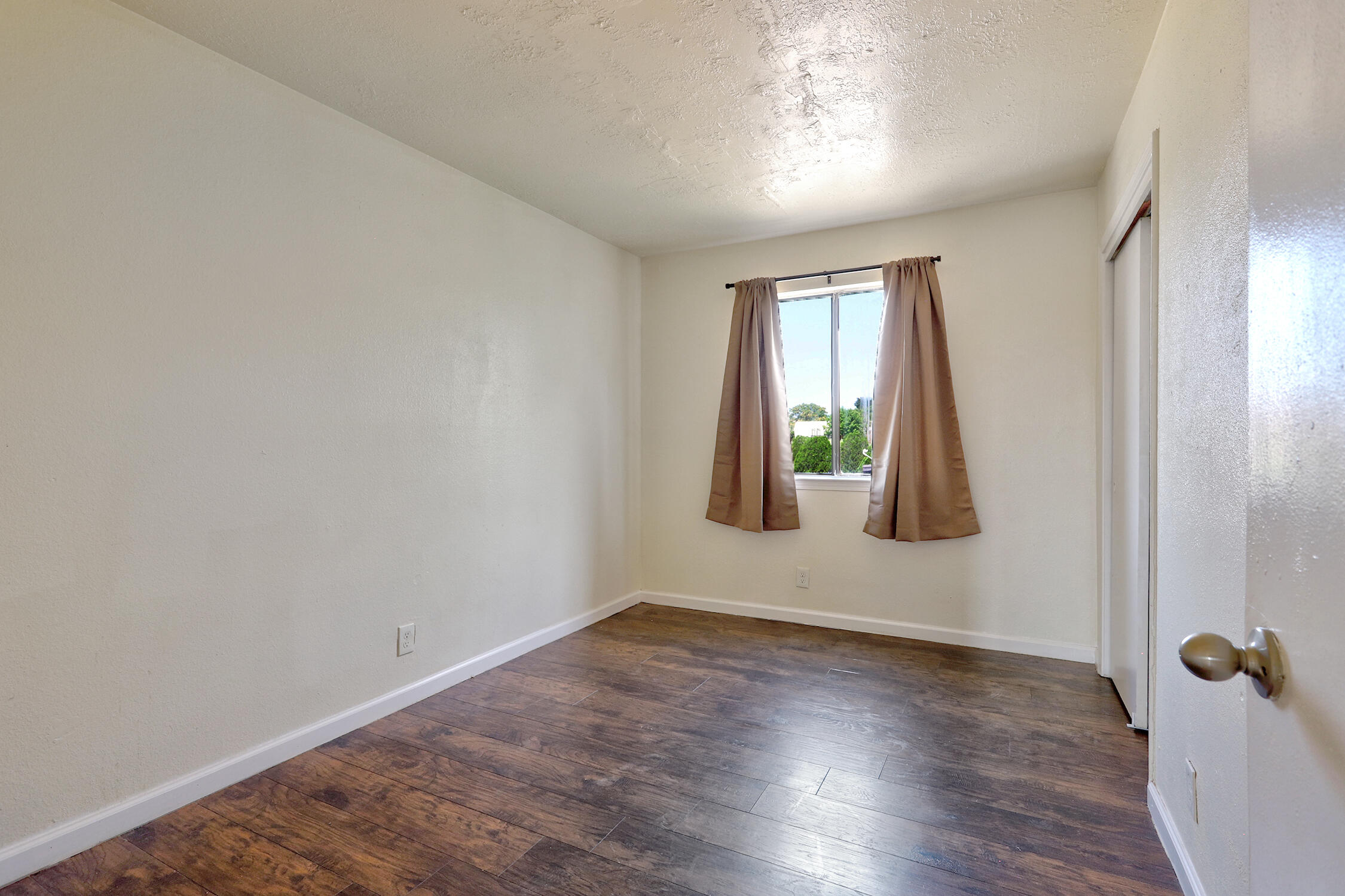 Photo 20 — 95 Eventide Road SE