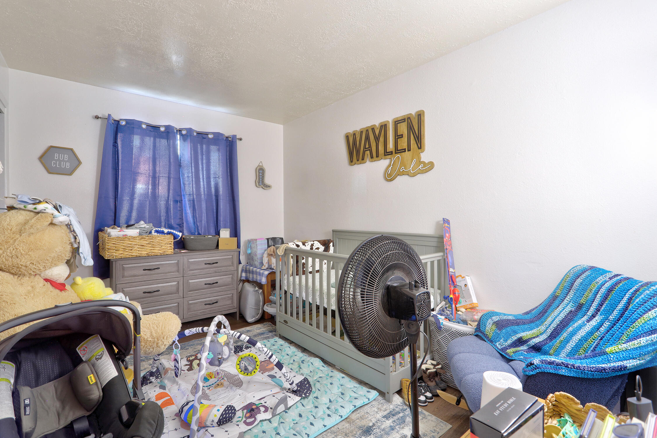 Photo 8 — 95 Eventide Road SE
