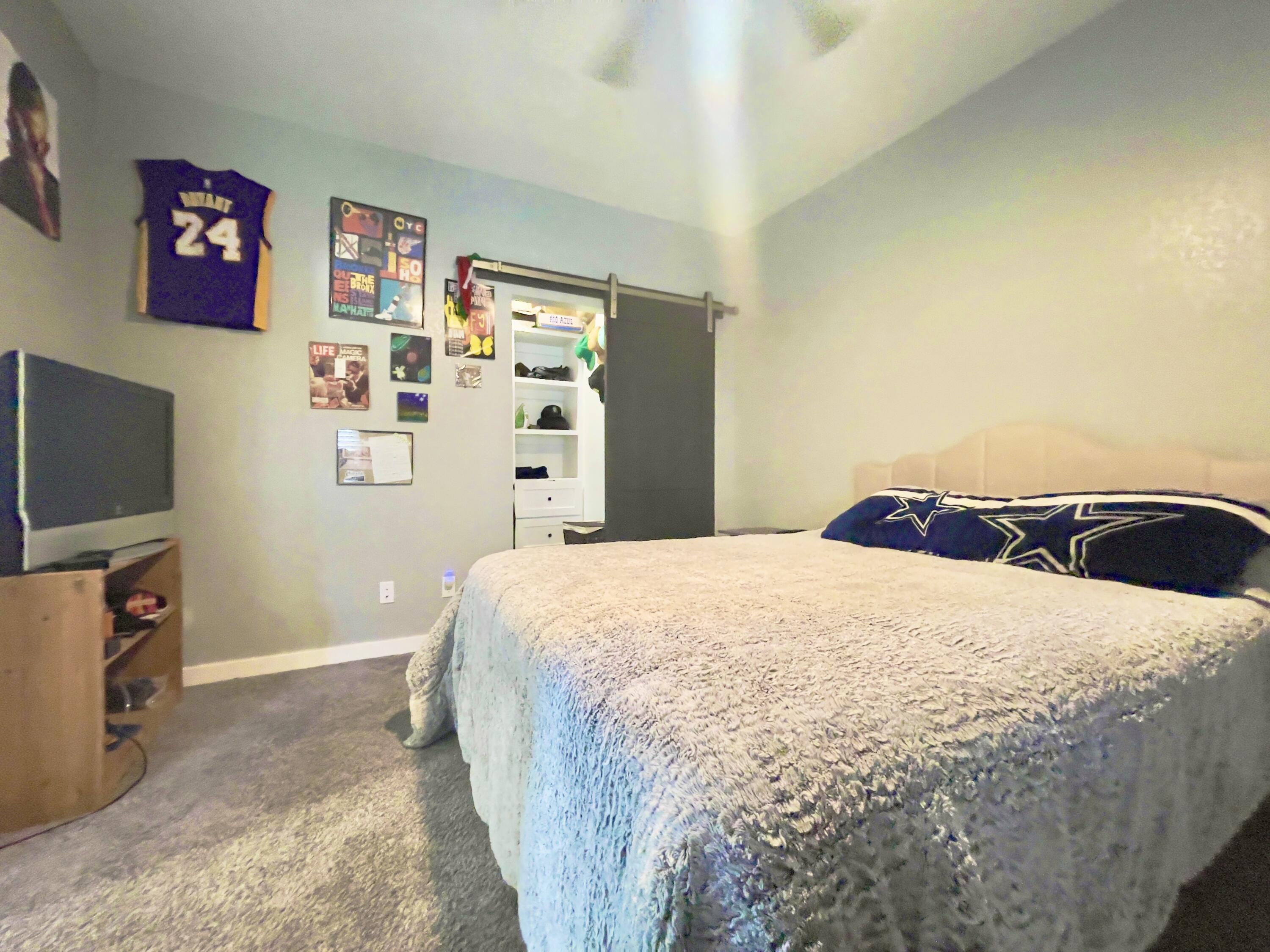 Photo 2 — 6201 Keyenta Place NW