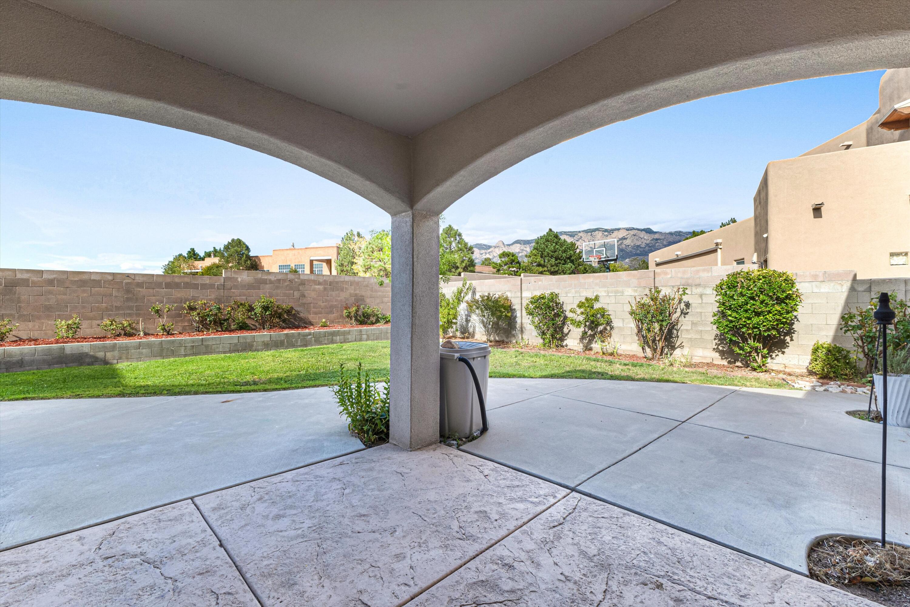 Photo 17 — 8223 Desert Lily Lane NE