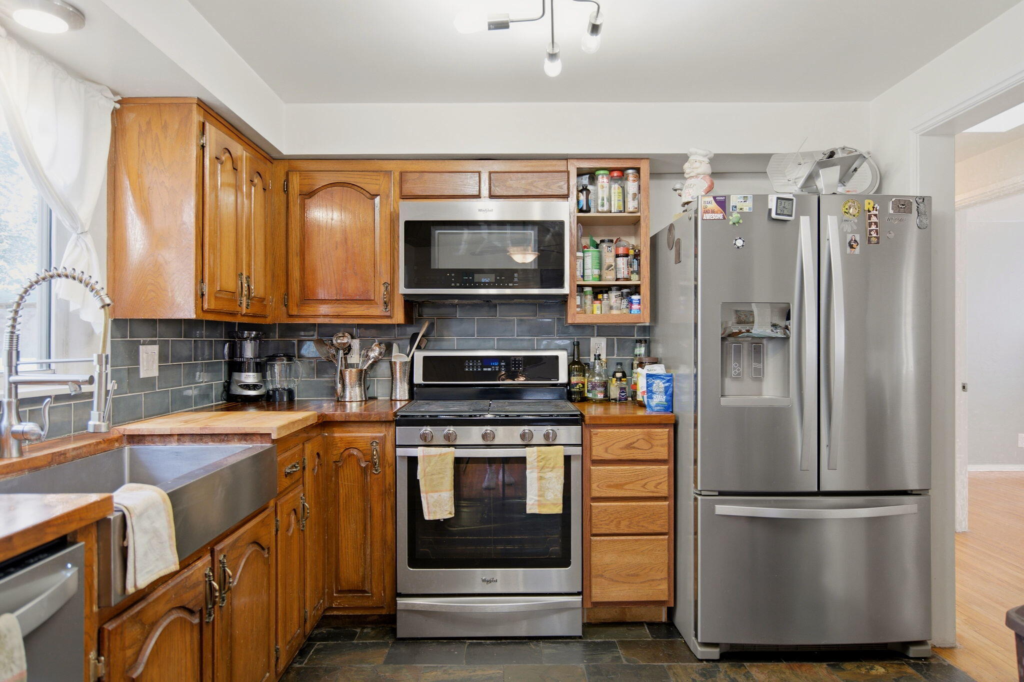 Photo 12 — 2812 Cardenas Drive NE