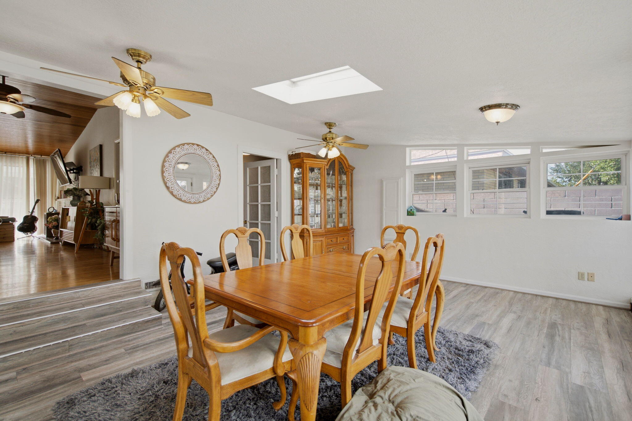 Photo 13 — 2812 Cardenas Drive NE