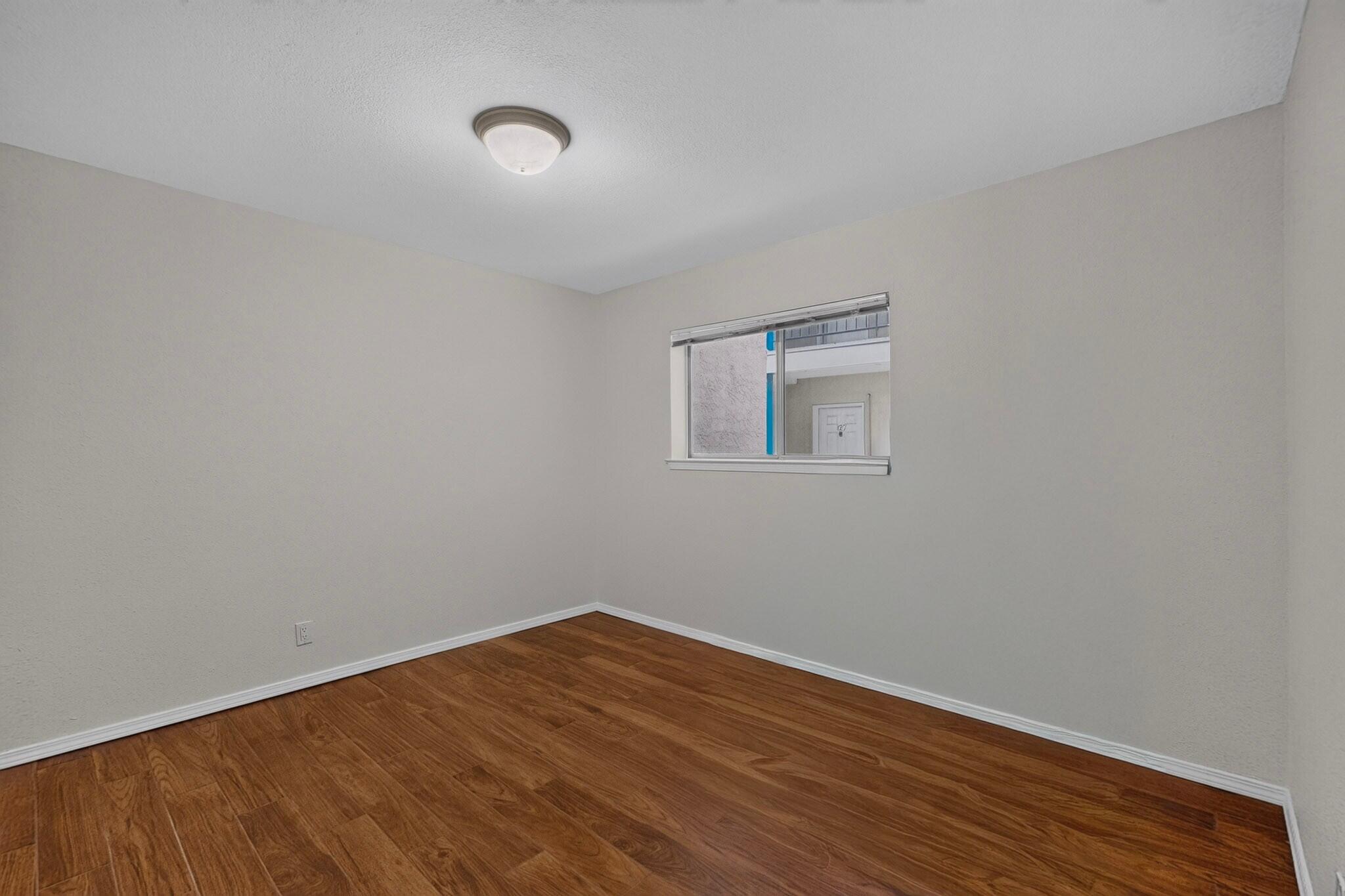Photo 11 — 4200 Montgomery Boulevard NE 124