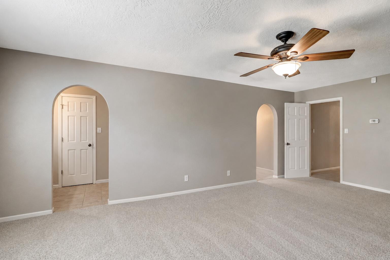 Photo 5 — 8800 Caminito Drive NE