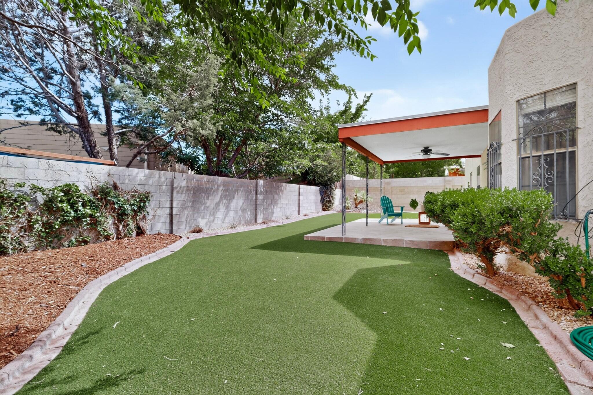 Photo 18 — 9919 Academy Knolls Dr Drive NE