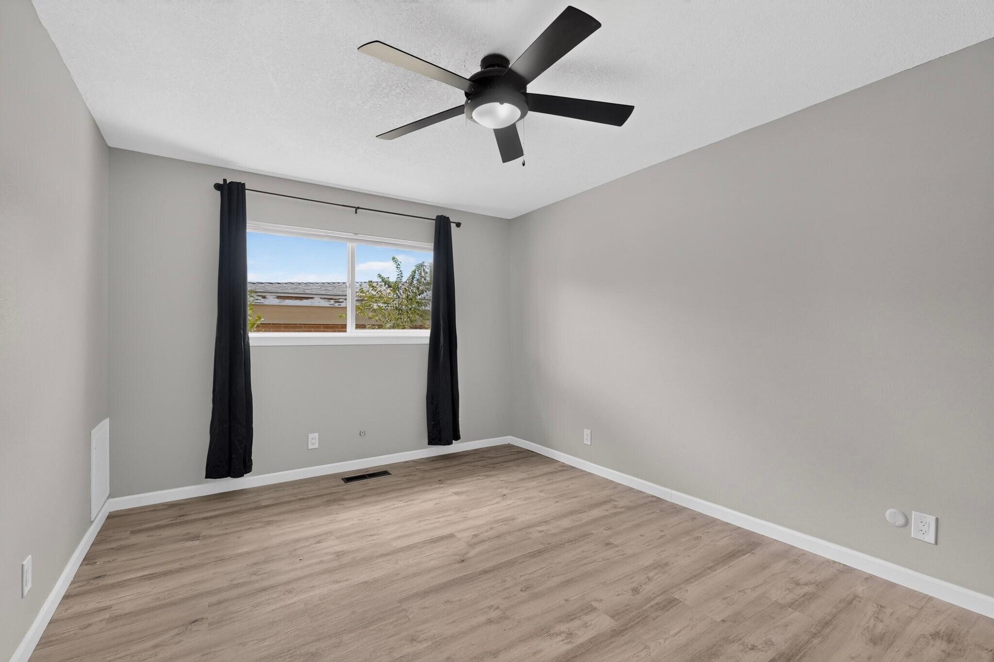 Photo 19 — 7709 Summer Avenue NE