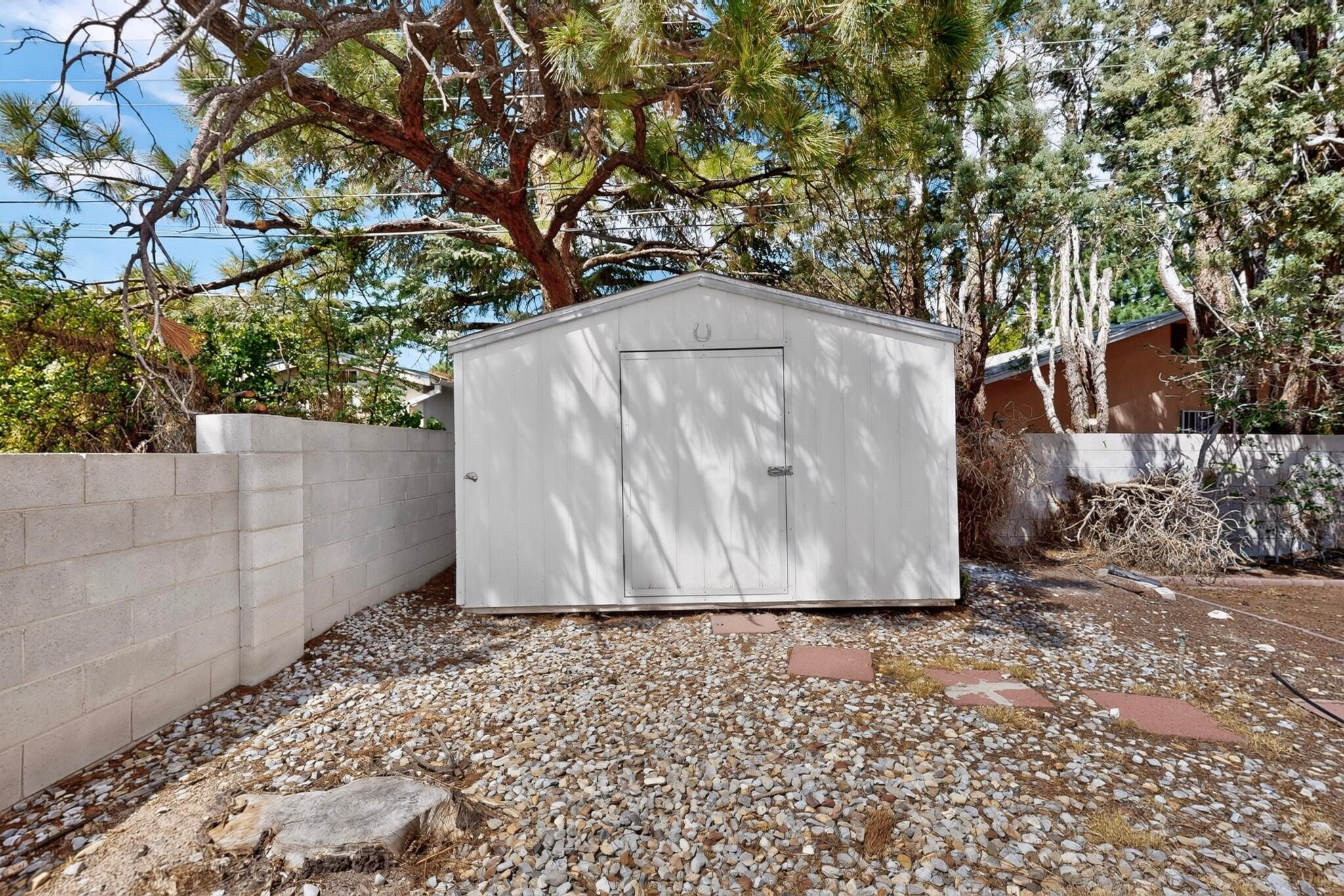 Photo 7 — 7709 Summer Avenue NE