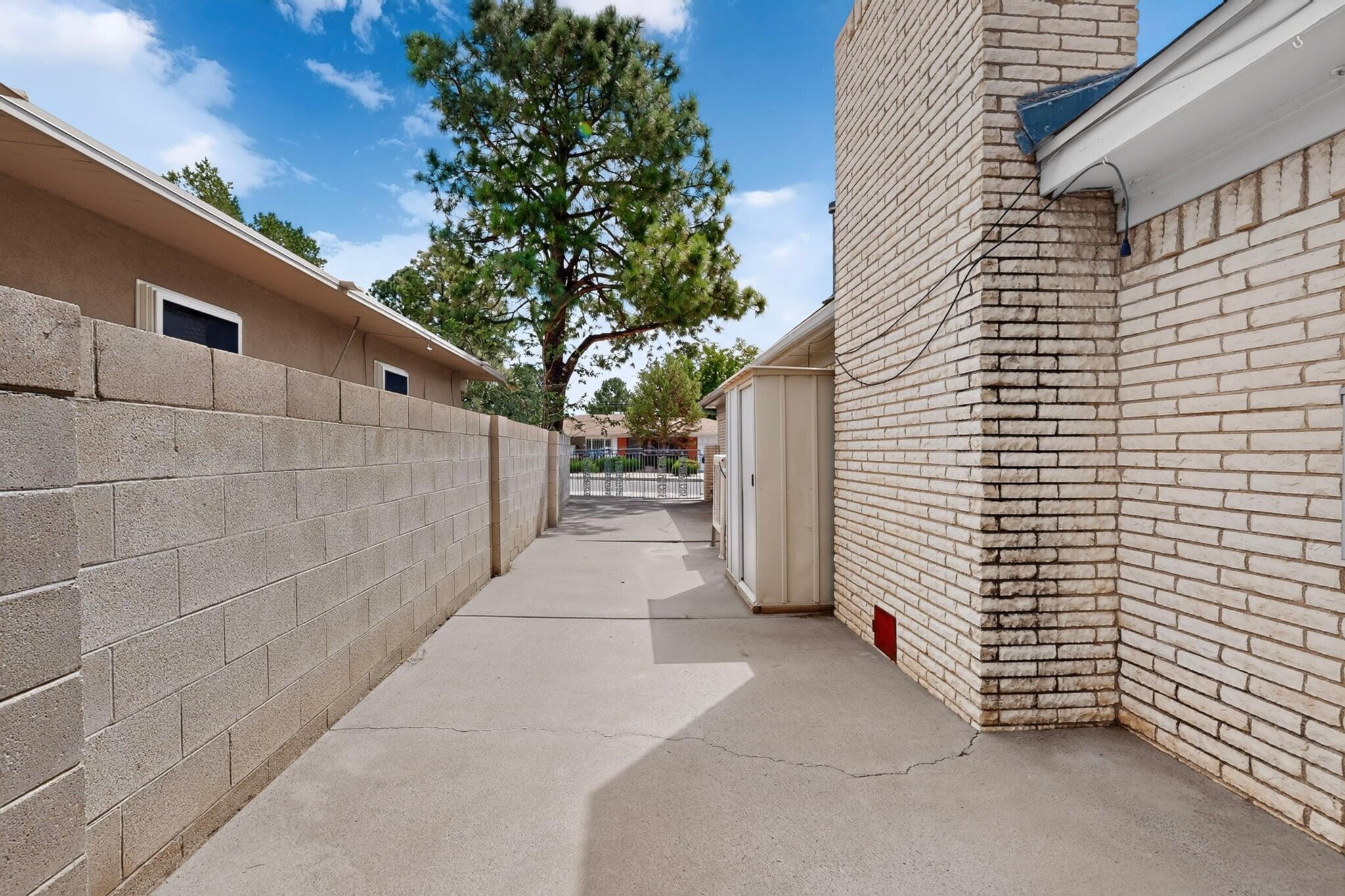 Photo 6 — 7709 Summer Avenue NE