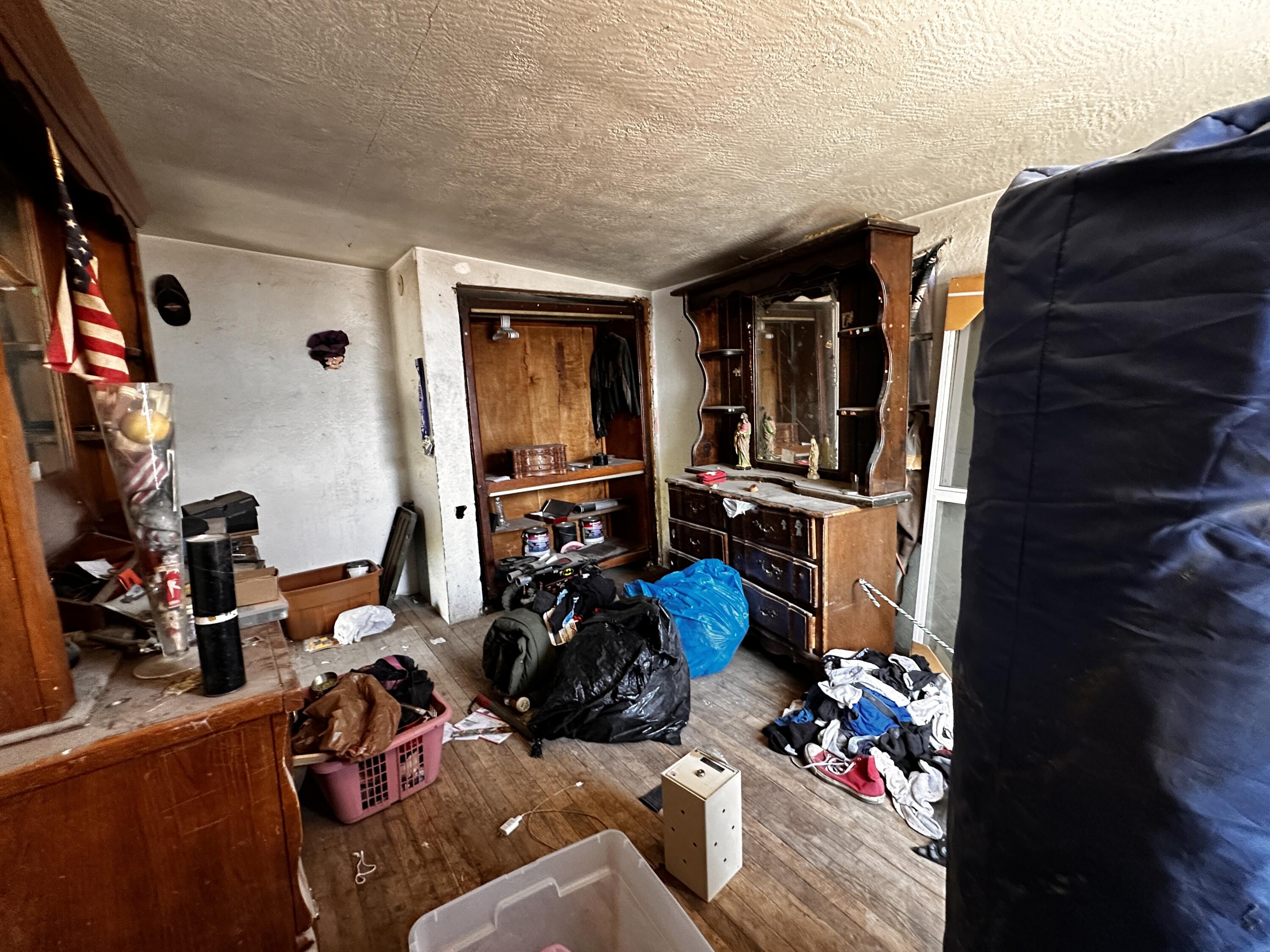 Photo 11 — 2804 Justo Road SW