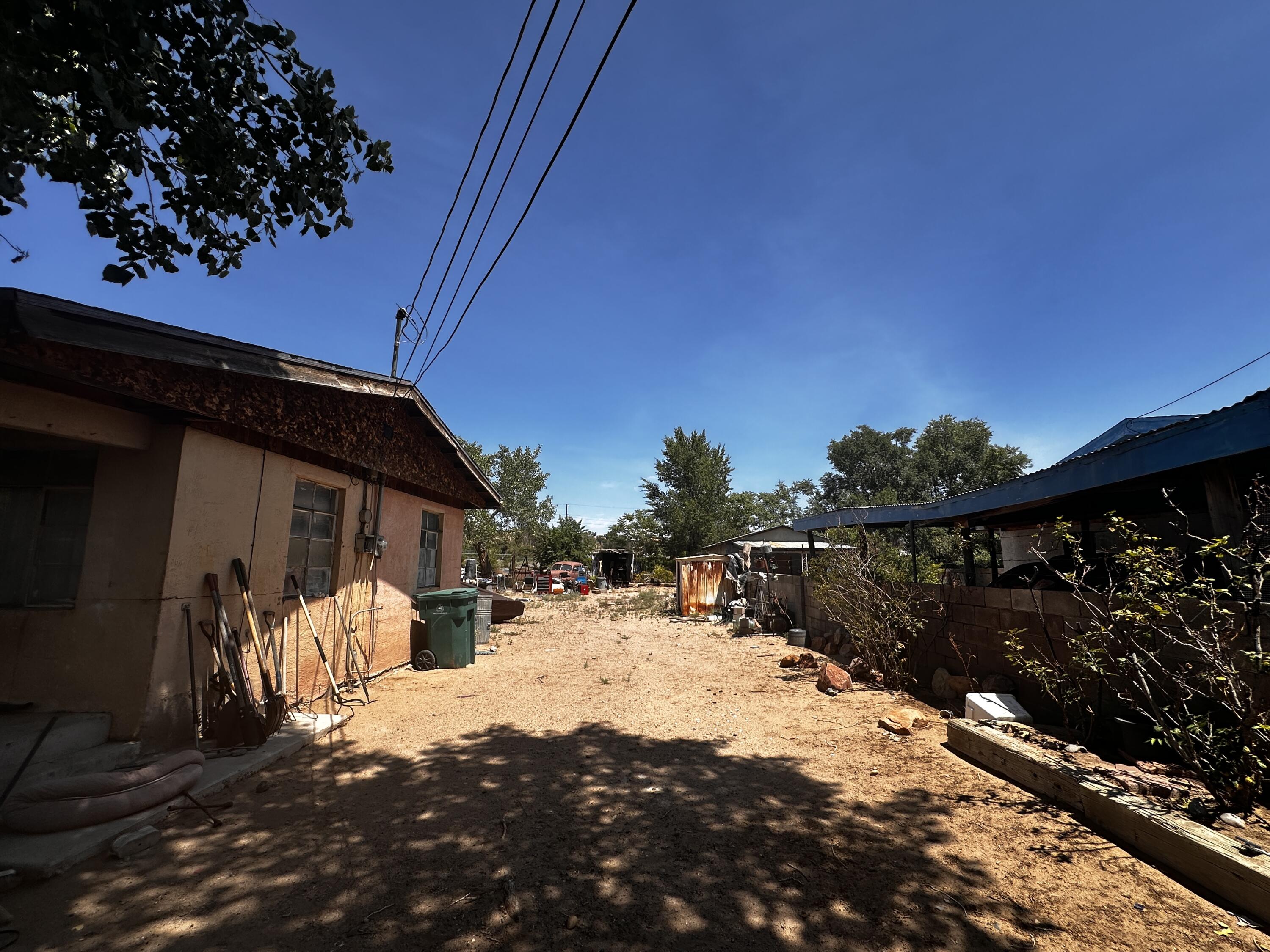 Photo 17 — 2804 Justo Road SW