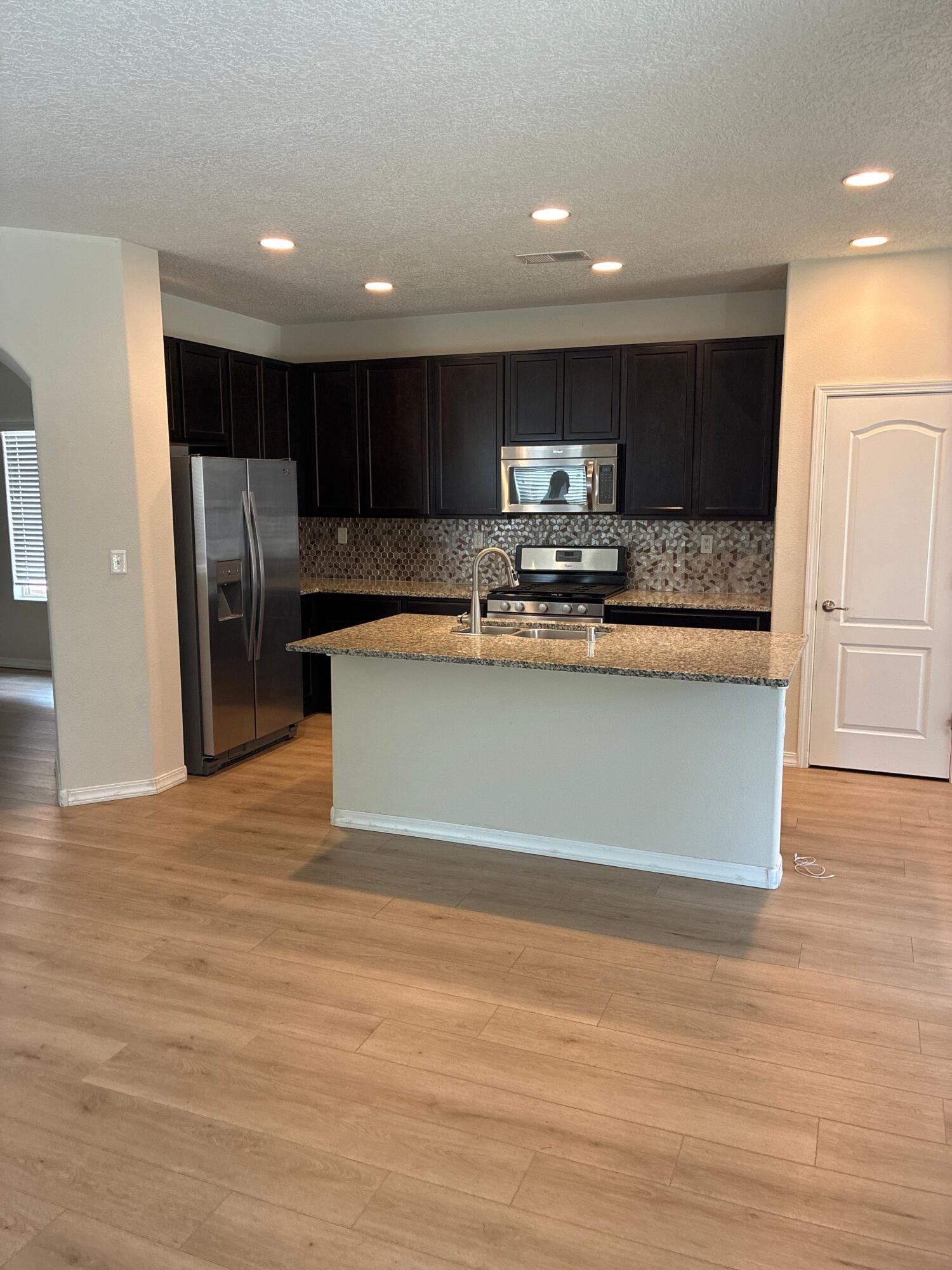 2217 Violeta Circle SE, Rio Rancho, NM 87124